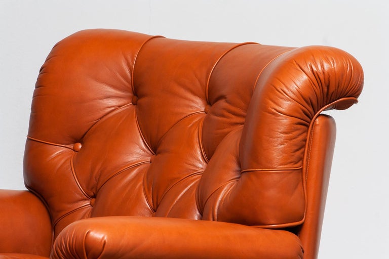 1960s Brique Jupiter Leather Chesterfield Cigar / Lounge Armchair by