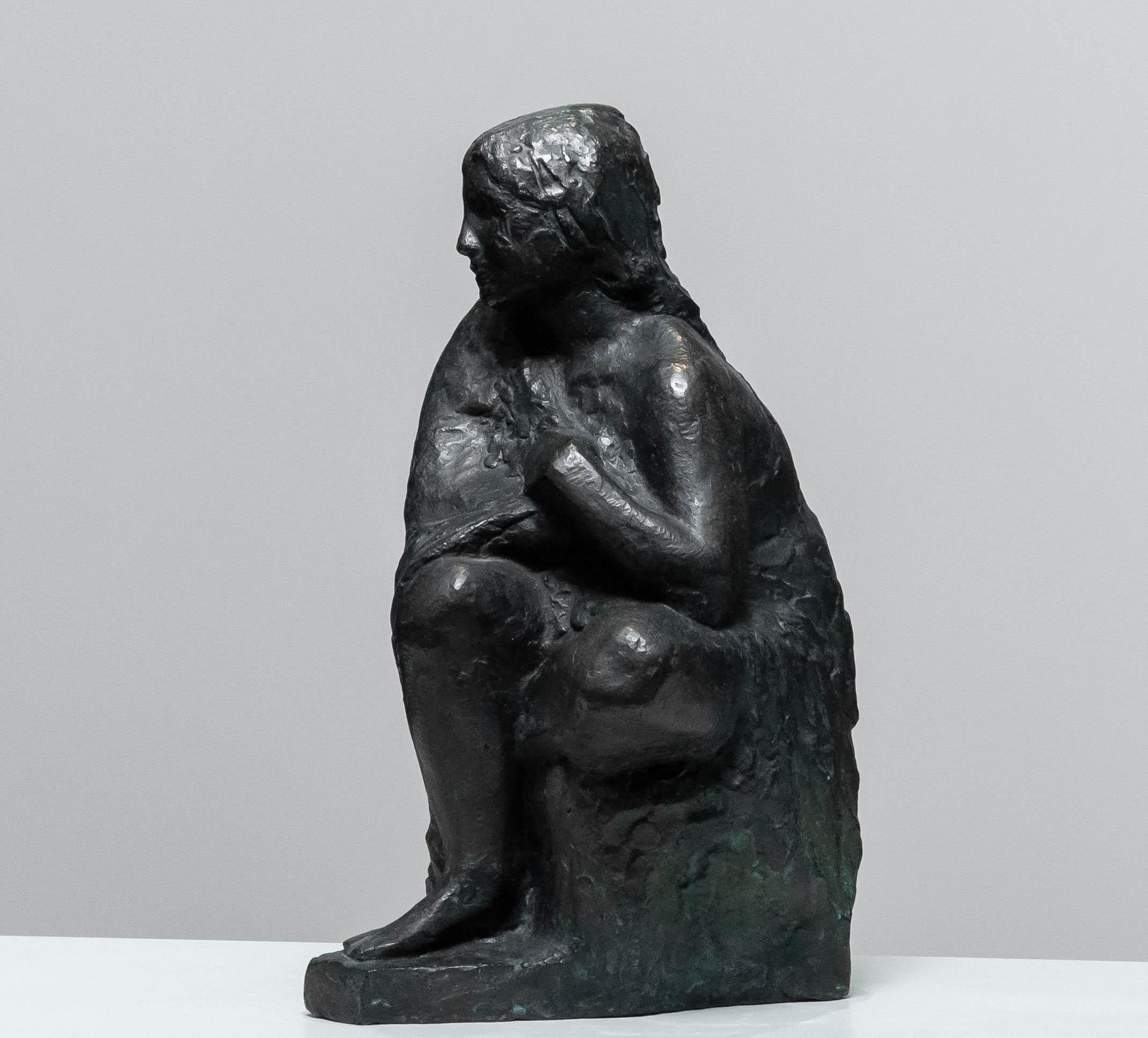 Brutalismo Statua d'arte in bronzo/ottone del 1960  Realizzato e firmato da Thure Thörn, Svezia in vendita