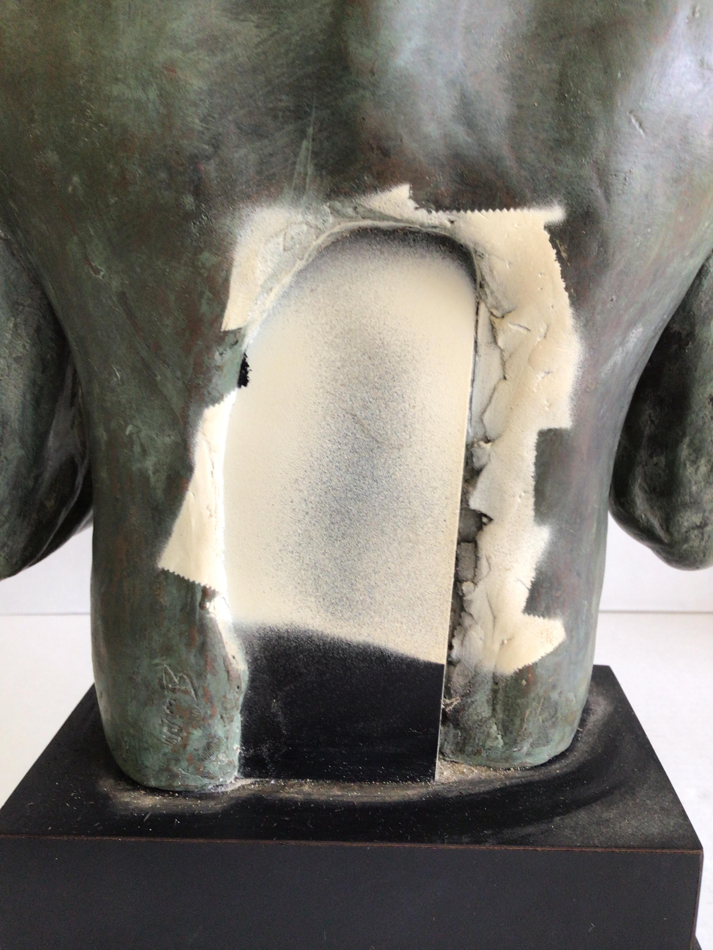 Scultura in gesso di bronzo del 1960 raffigurante un Maestro/Conduttore su base di Wood in vendita 5