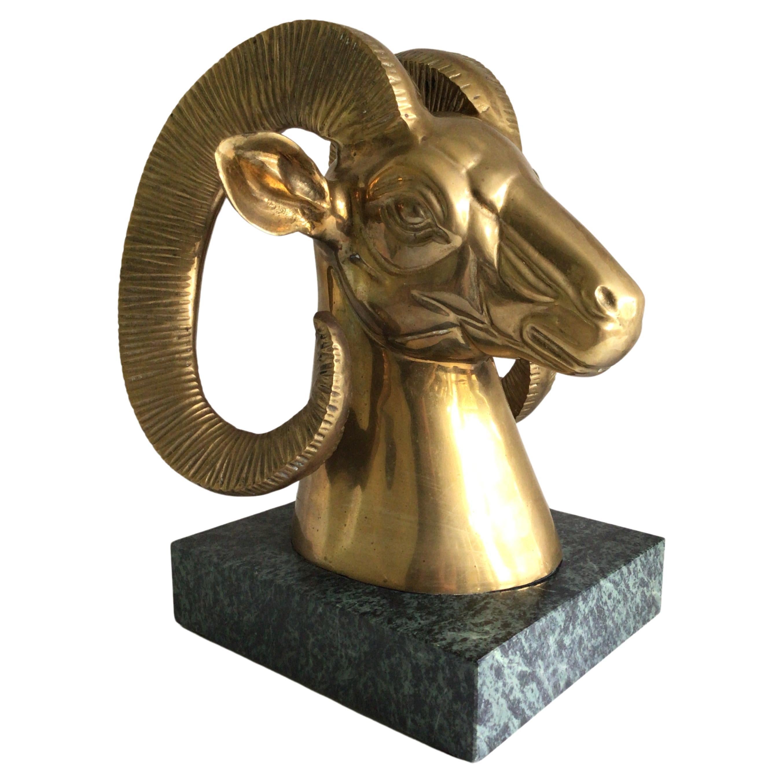 Ariete in bronzo del 1960 su base di marmo in vendita