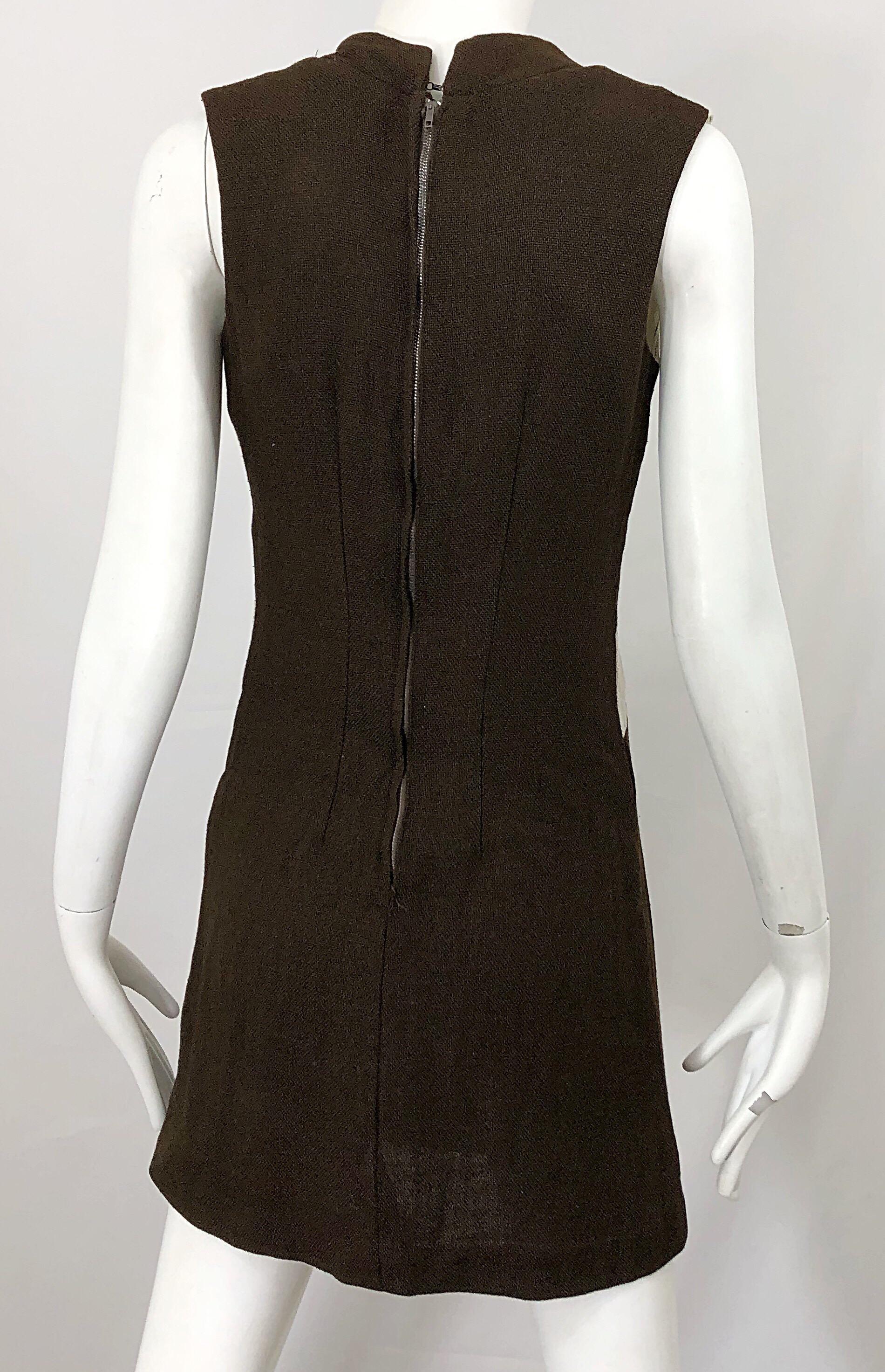 1960s Brown and Ivory Linen Space Age Vintage 60s Mod Mini Shift Dress 1