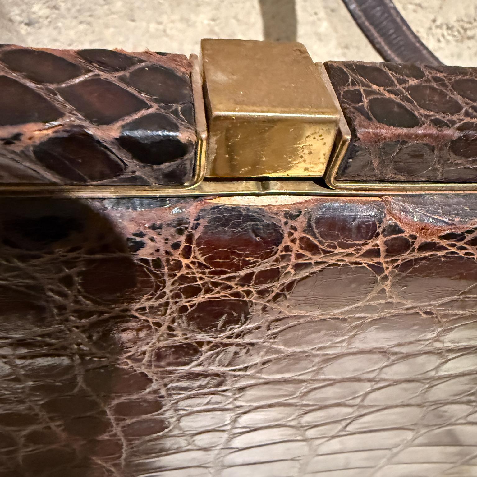 1960s Brown Crocodile Handbag Deauville For Sale 2