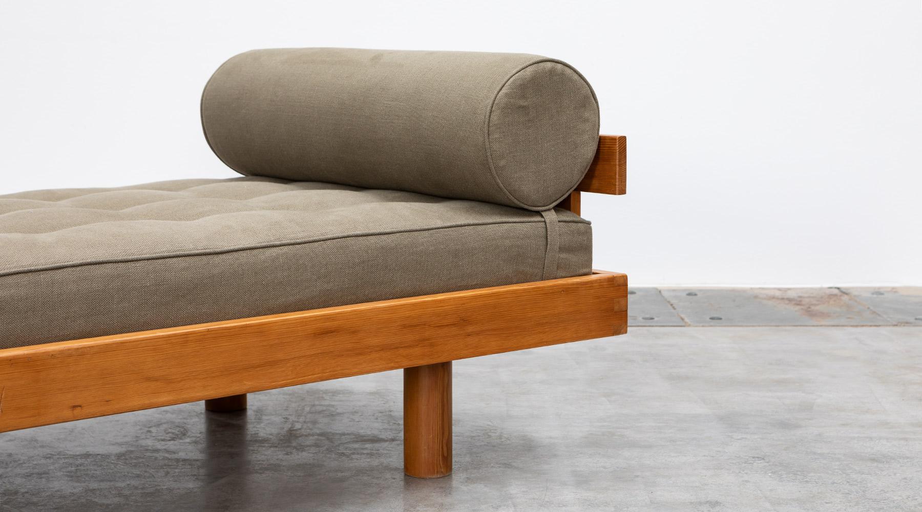 1960s Brown Elmwood Daybed by Pierre Chapo 3