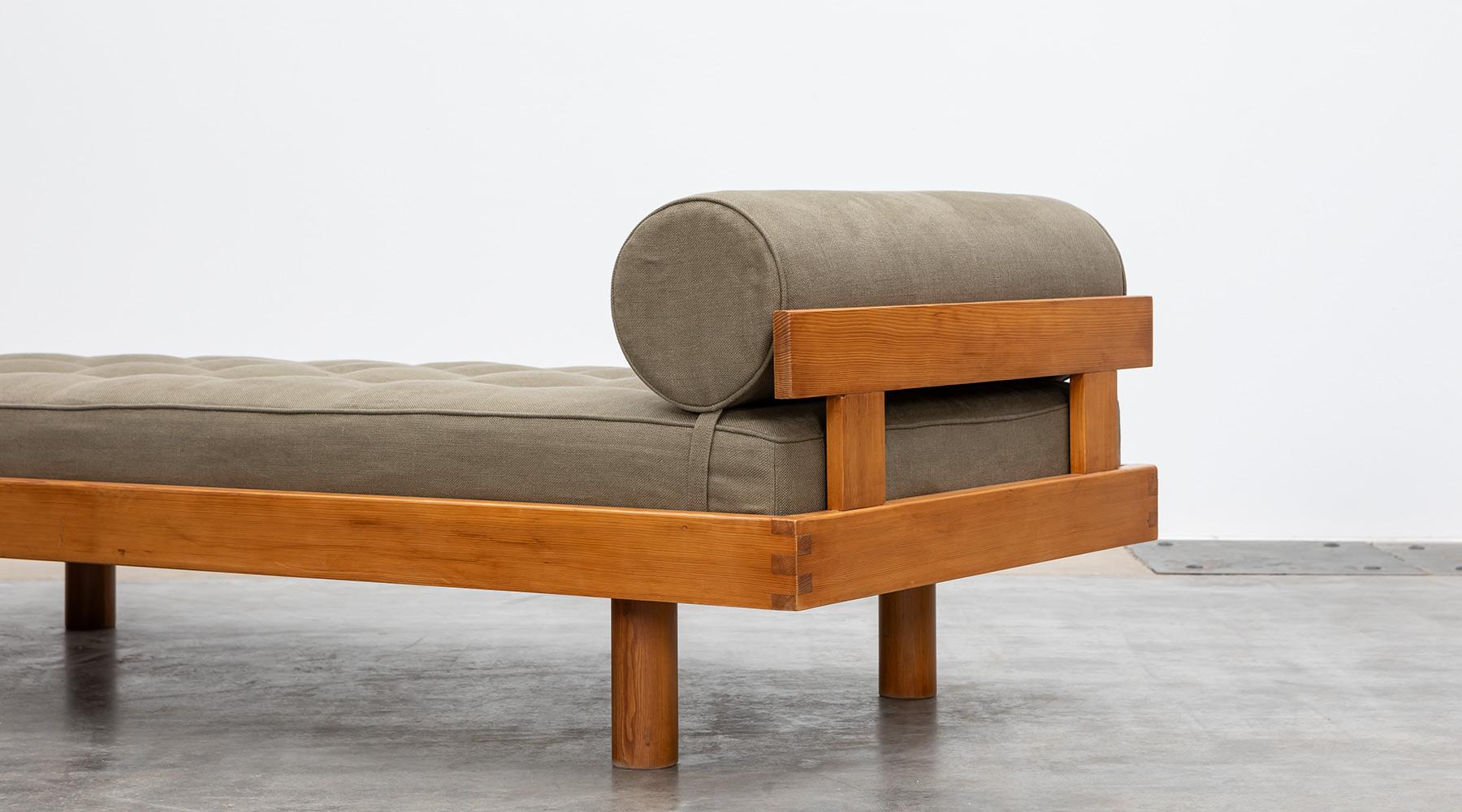 1960s Brown Elmwood Daybed by Pierre Chapo 4