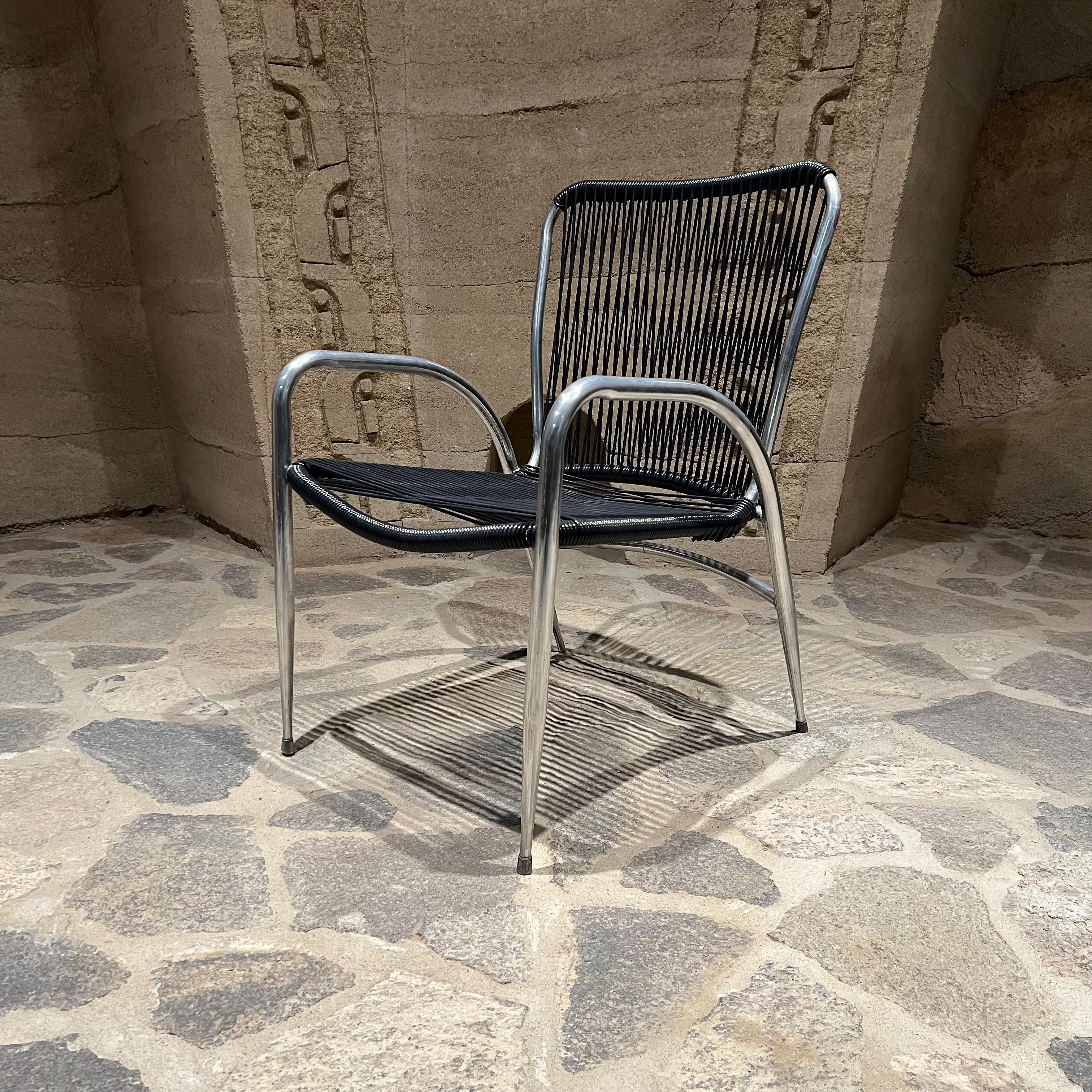 Mid-Century Modern 1960s Brown Jordan Sculptural Patio Chairs in Aluminum & Black After Walter Lamb For Sale
