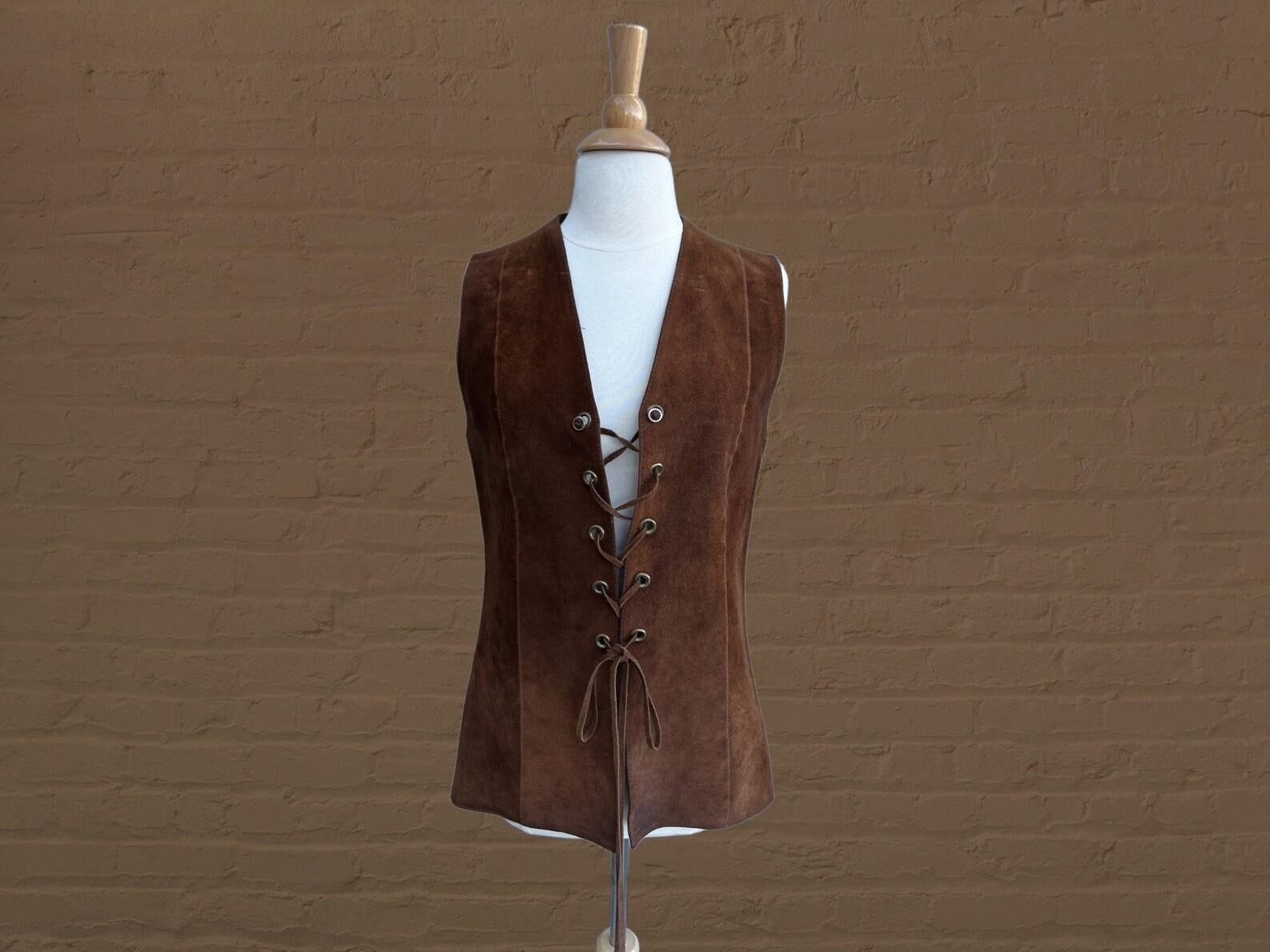 Susan Small Brown Suede Leather Vest, Circa 1960s For Sale 3