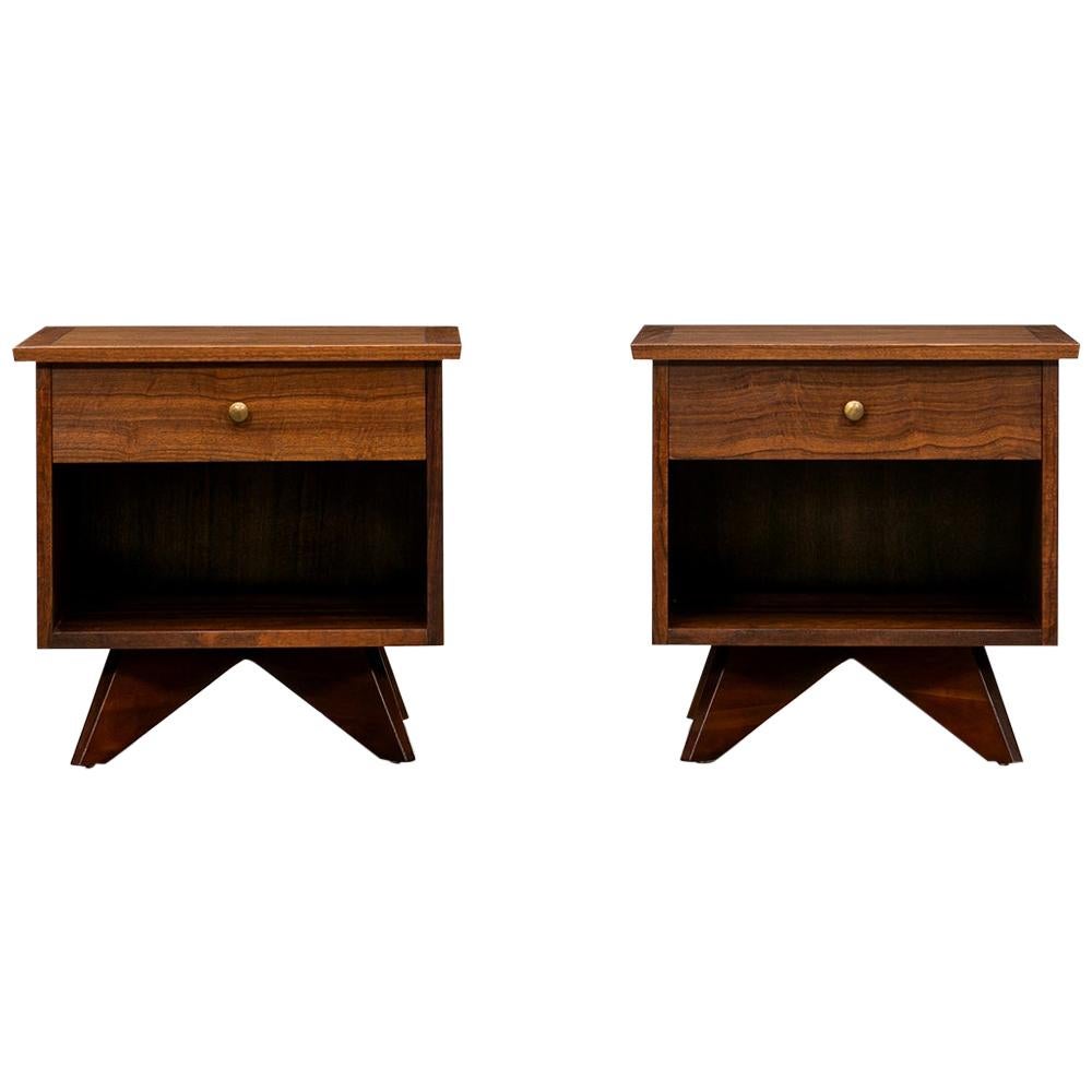 1960s Brown Walnut Pair of Nightstands by George Nakashima
