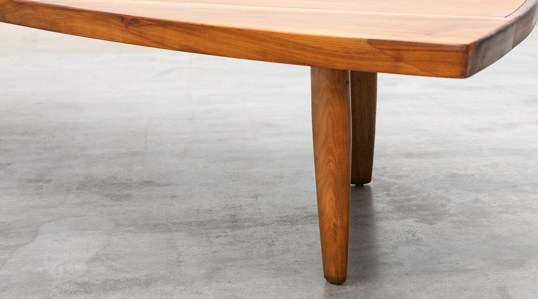 1960s Brown Walnut Veneer Coffee Table by George Nakashima 2