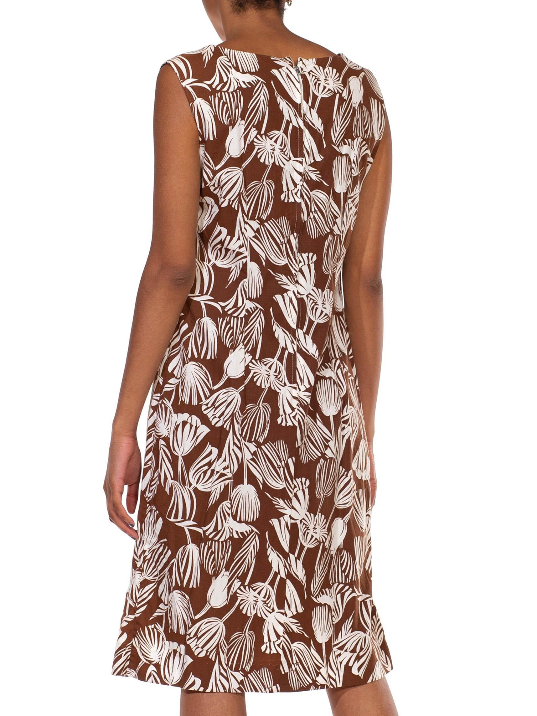 1960S Brown & White  Cotton Tulip Print Mod Day Dress For Sale 6