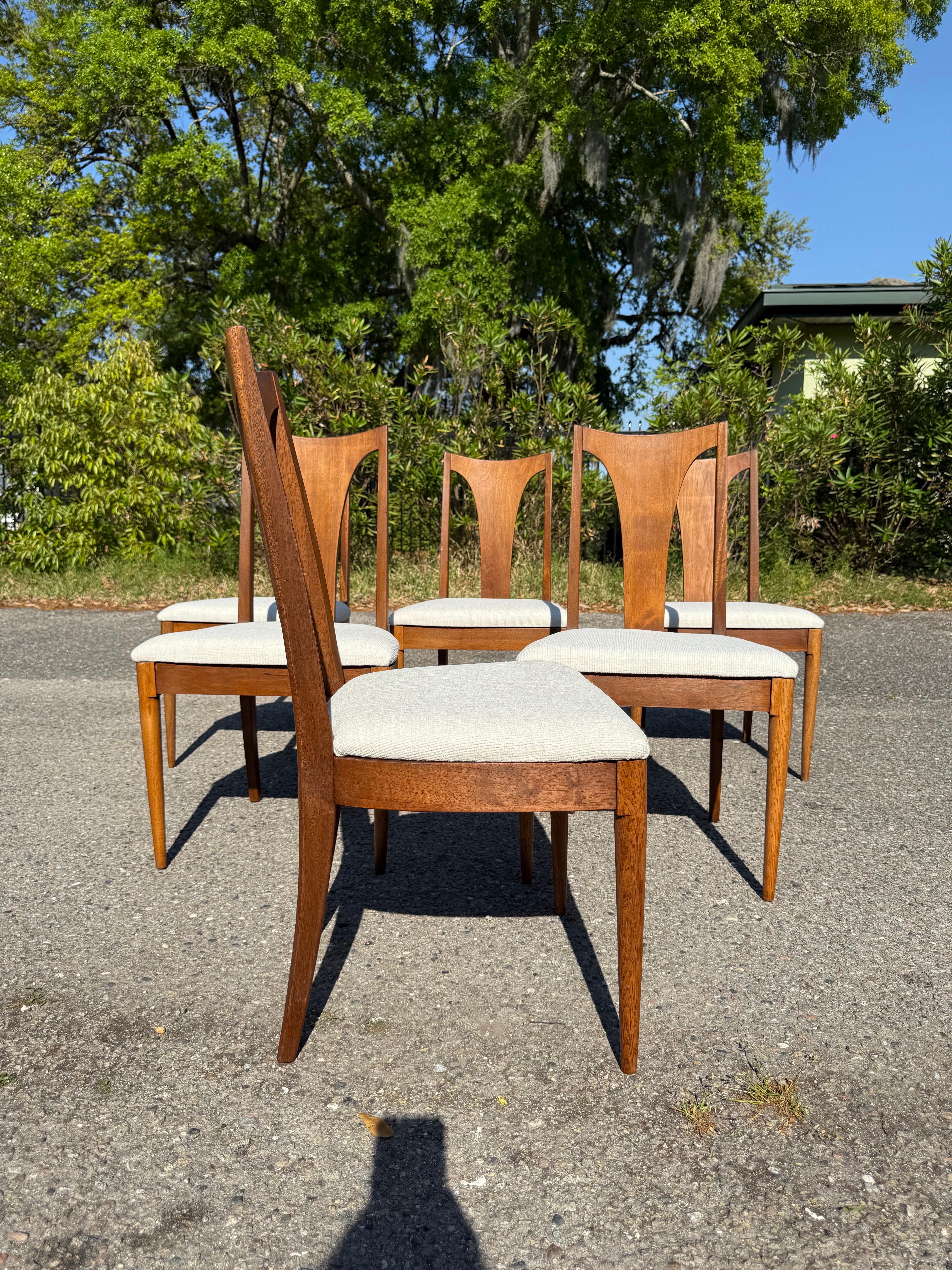 American 1960s Broyhill Brasilia II Mid Century Dining Chairs- Set of 6 For Sale