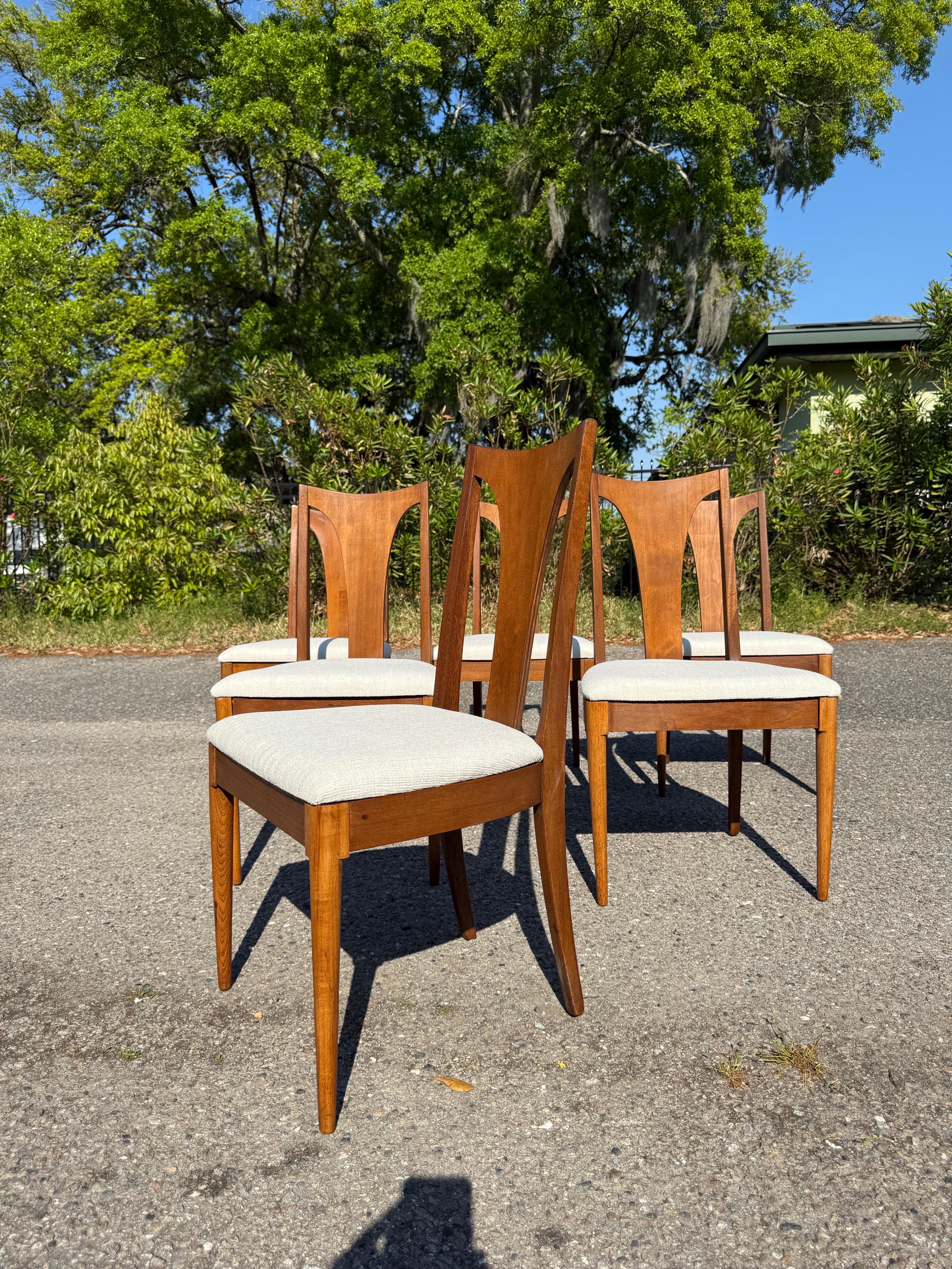 Upholstery 1960s Broyhill Brasilia II Mid Century Dining Chairs- Set of 6 For Sale