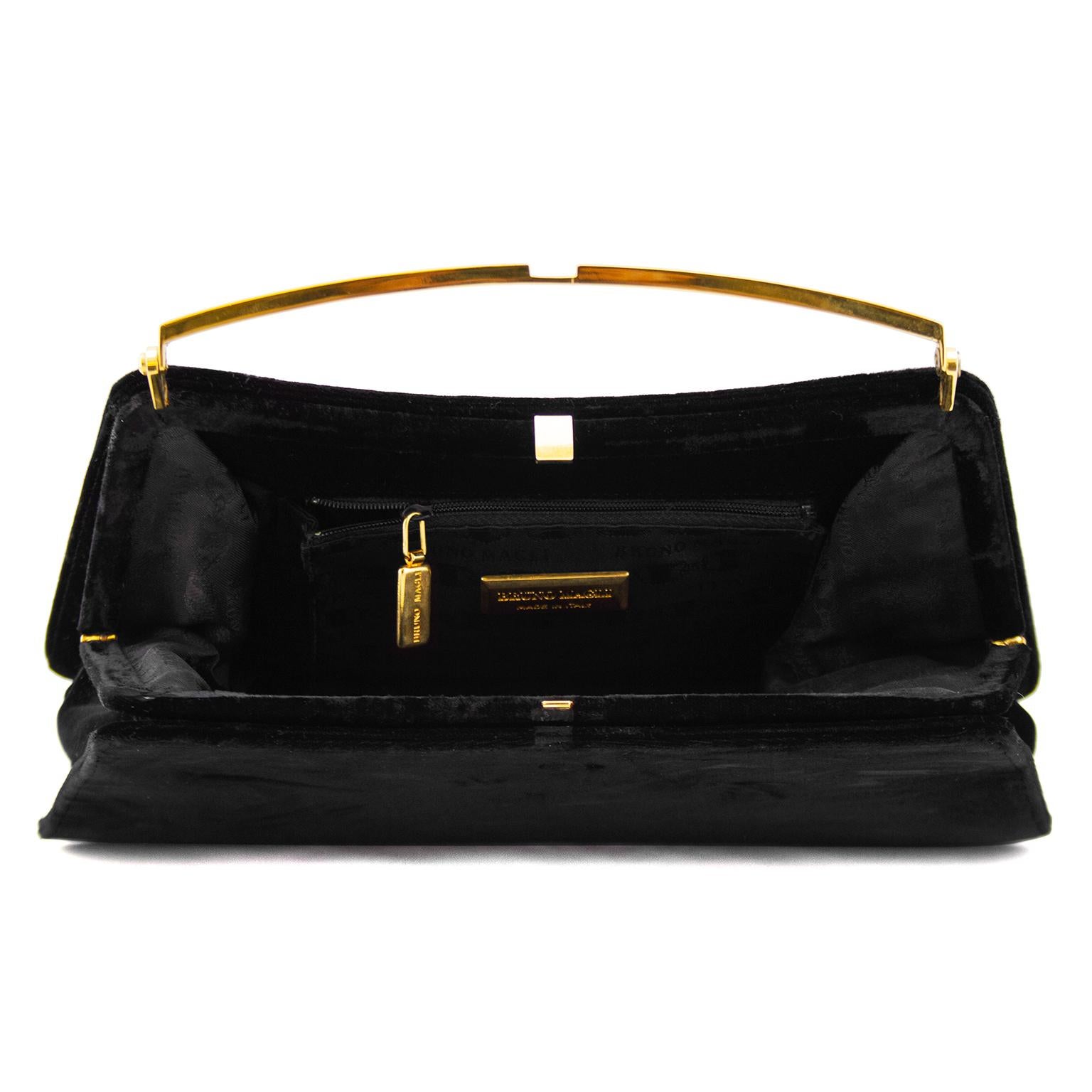 1960's Bruno Magli Black Velvet Evening Bag  In Good Condition In Toronto, Ontario