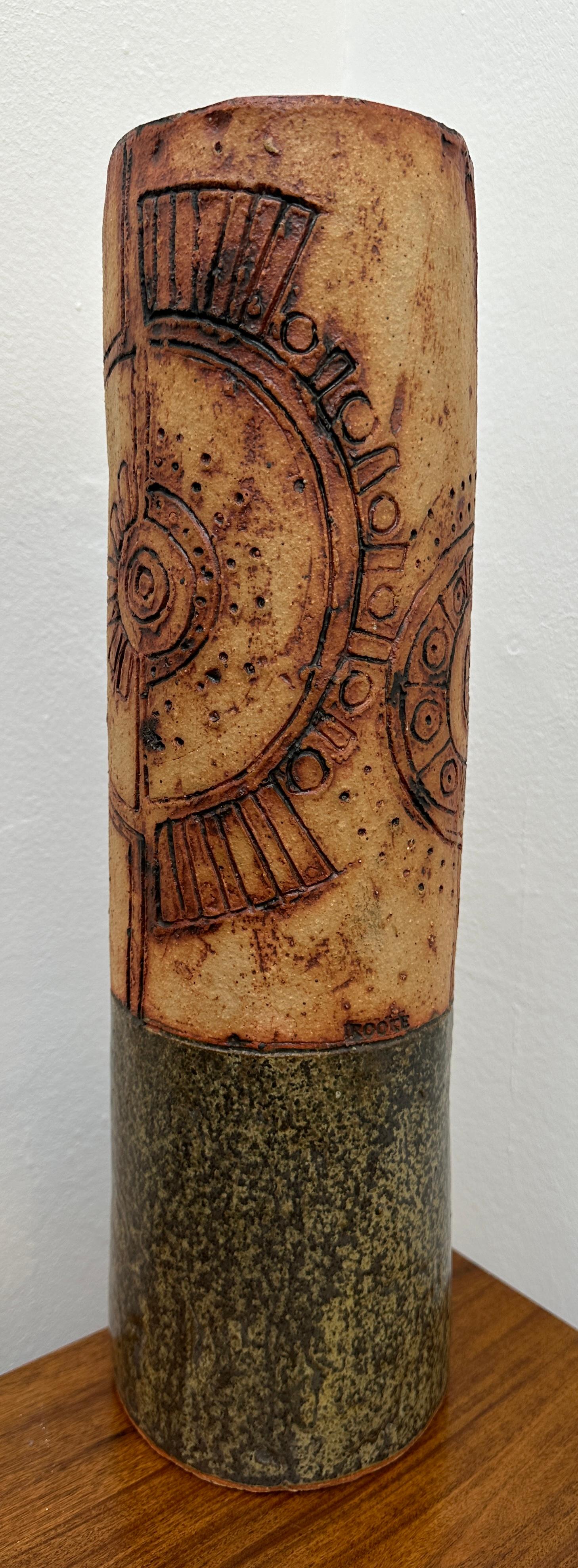 1960s Brutalist British Bernard Rooke Cylindrical Abstract Glazed Pottery Vase For Sale 1