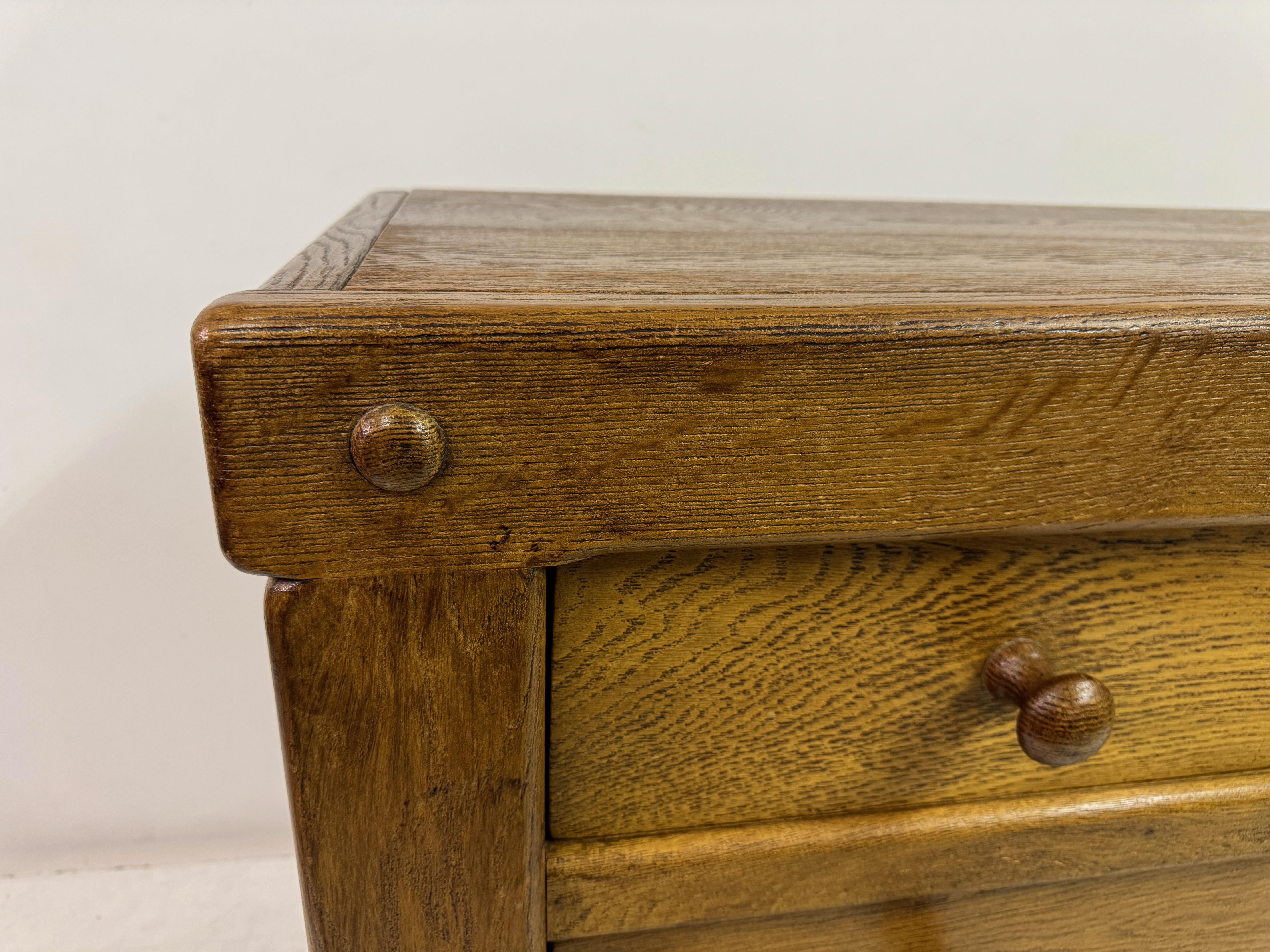 Belgian 1960s Brutalist Chest of Drawers in Oak For Sale