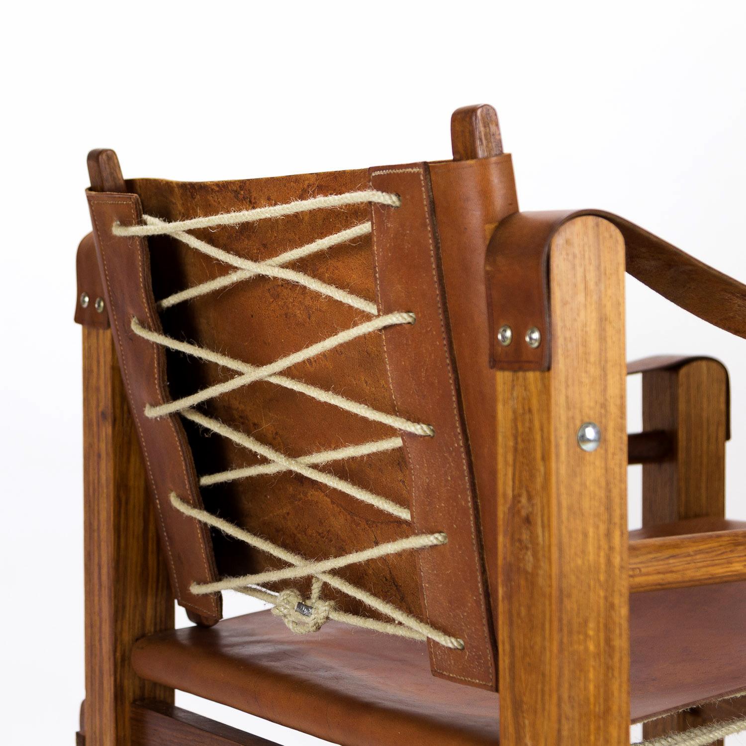 1960s Brutalist Safari Chair in Teak and Leather For Sale 5