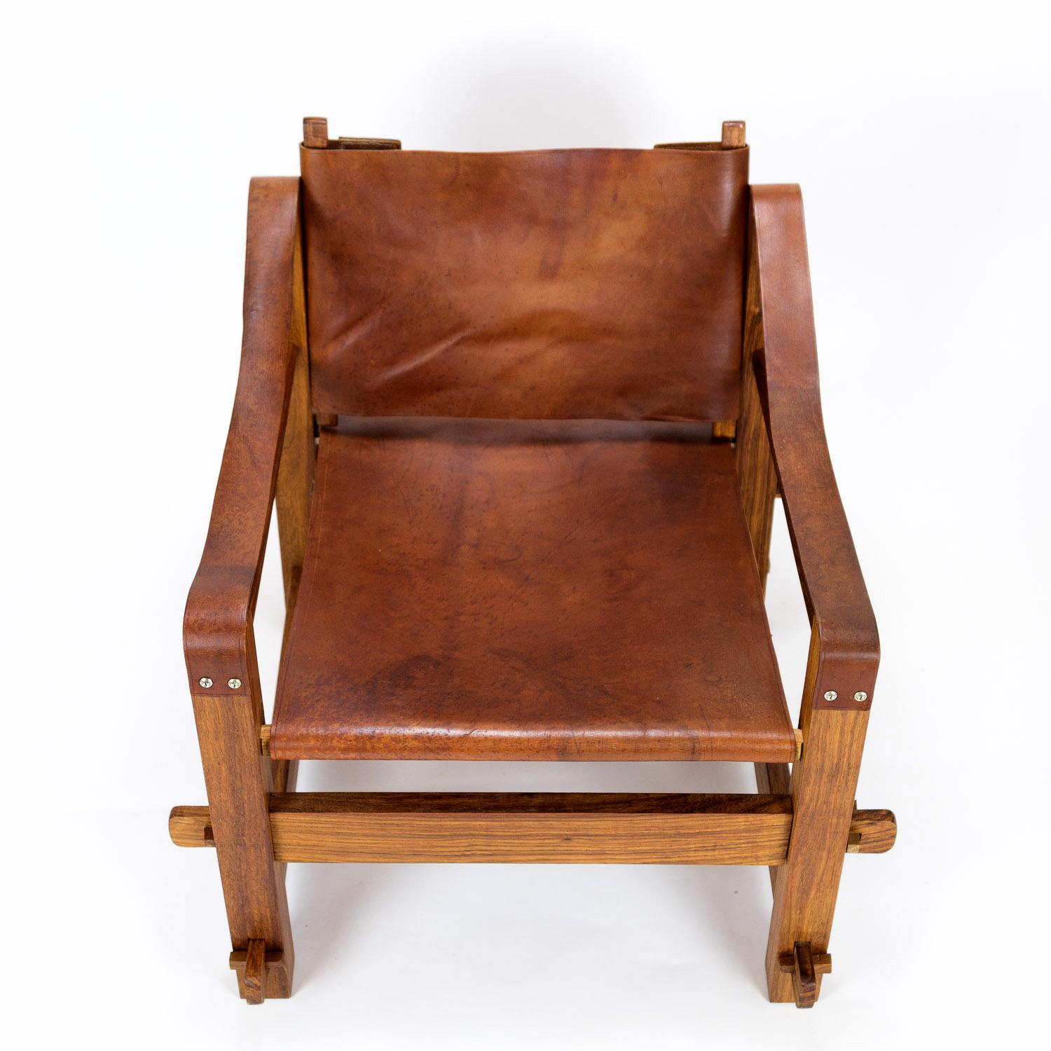 1960s Brutalist Safari Chair in Teak and Leather For Sale 6
