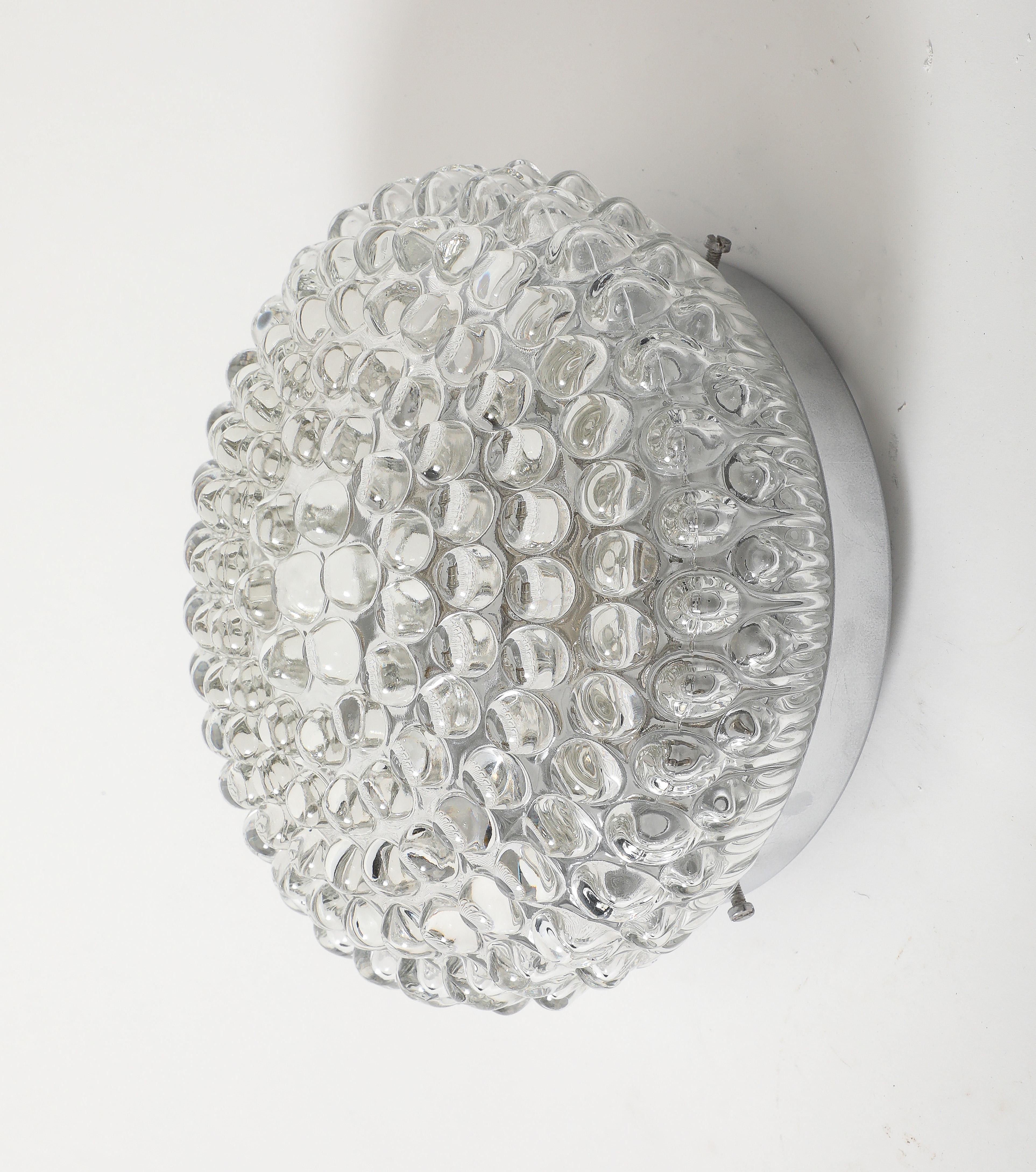 Lámpara de techo de cristal burbuja de los años 60 en Excelente estado para la venta en New York, NY
