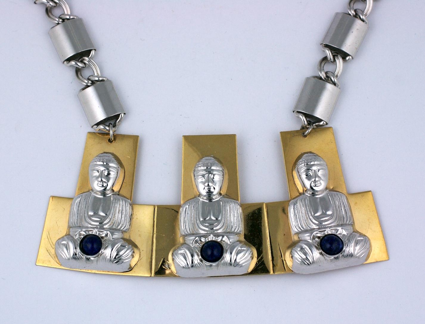 Collar de Buda de los años 60 de OR. Budas plateados con cabujones de ónice de imitación atornillados a un colgante dorado. Cadena de eslabones en tono plateado. Colgante 4,5