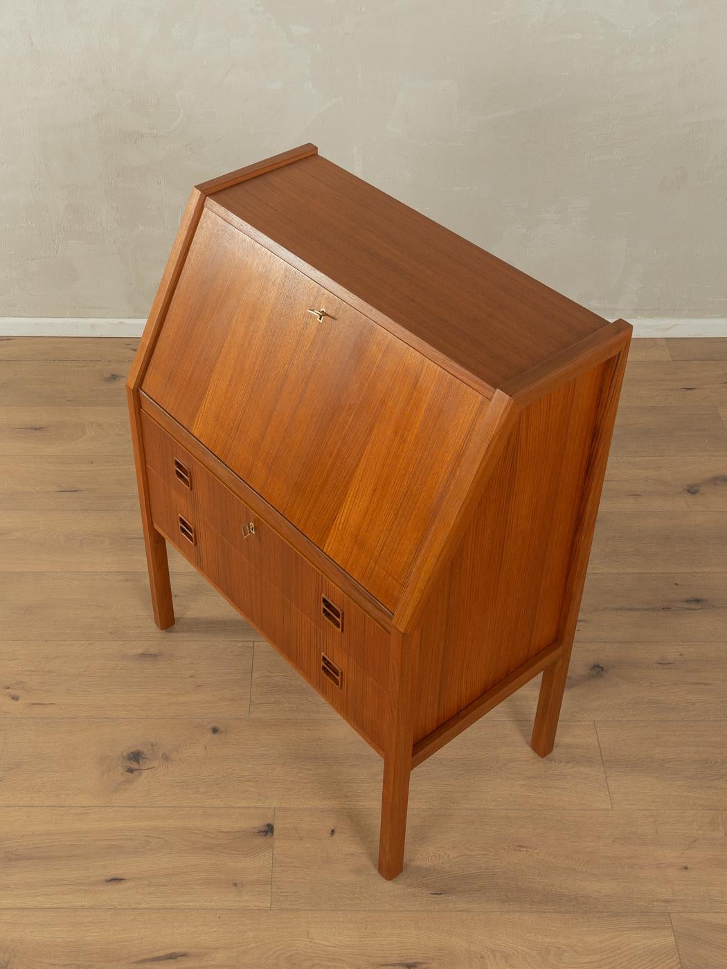1960s Bureau, AEJM Møbler In Good Condition For Sale In Neuss, NW