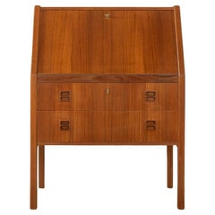Desks and Writing Tables