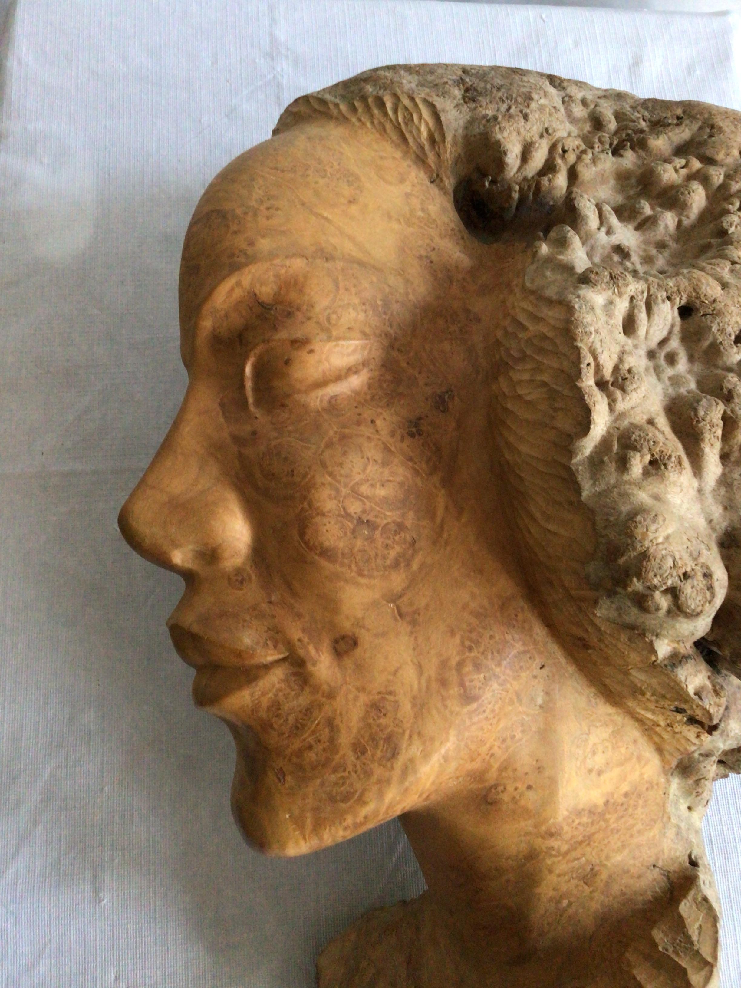 1960s Burl Wood Carving of A Woman's Face In Good Condition For Sale In Tarrytown, NY