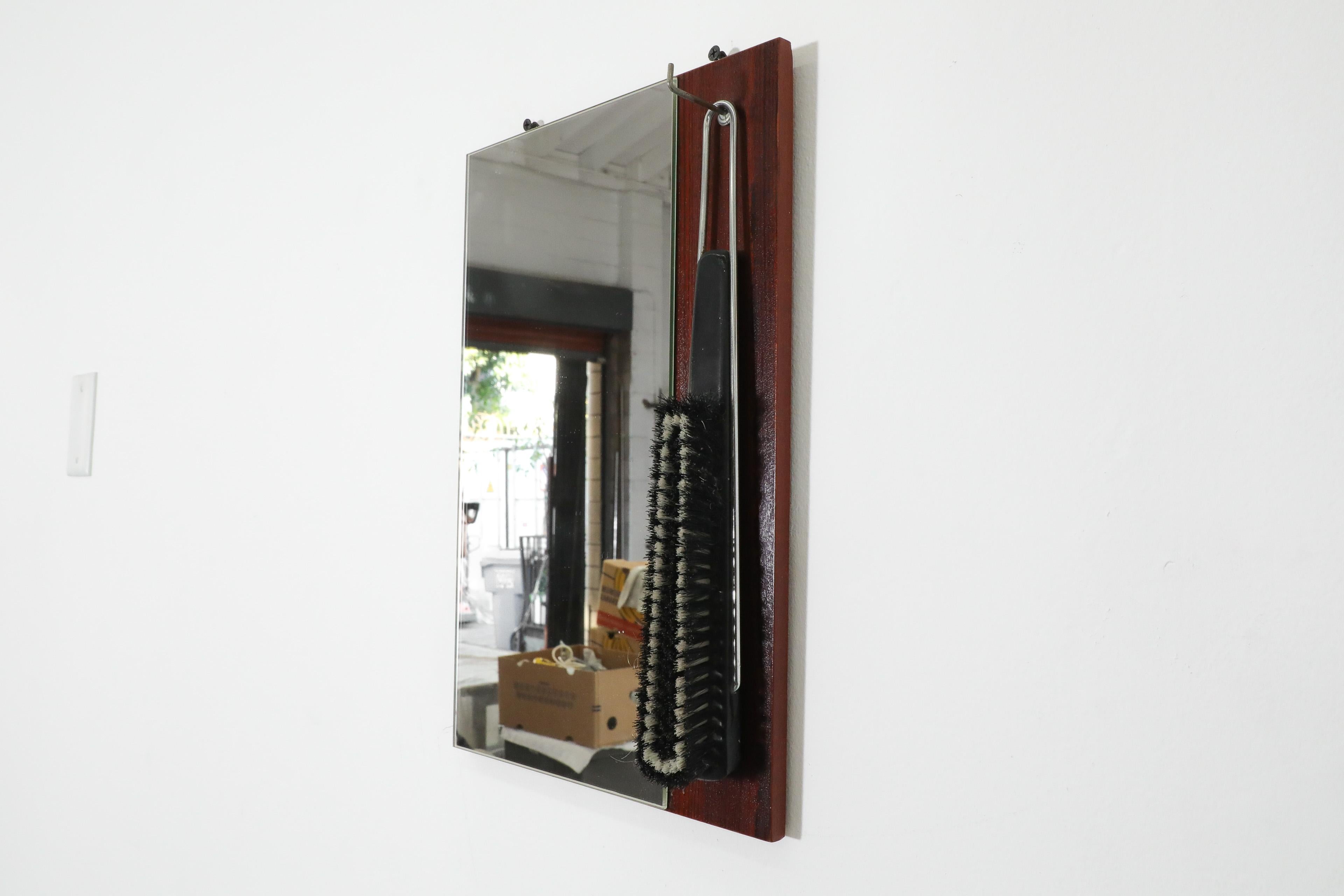 1960s Butler's Mirror and Brush on Teak Backboard In Good Condition For Sale In Los Angeles, CA