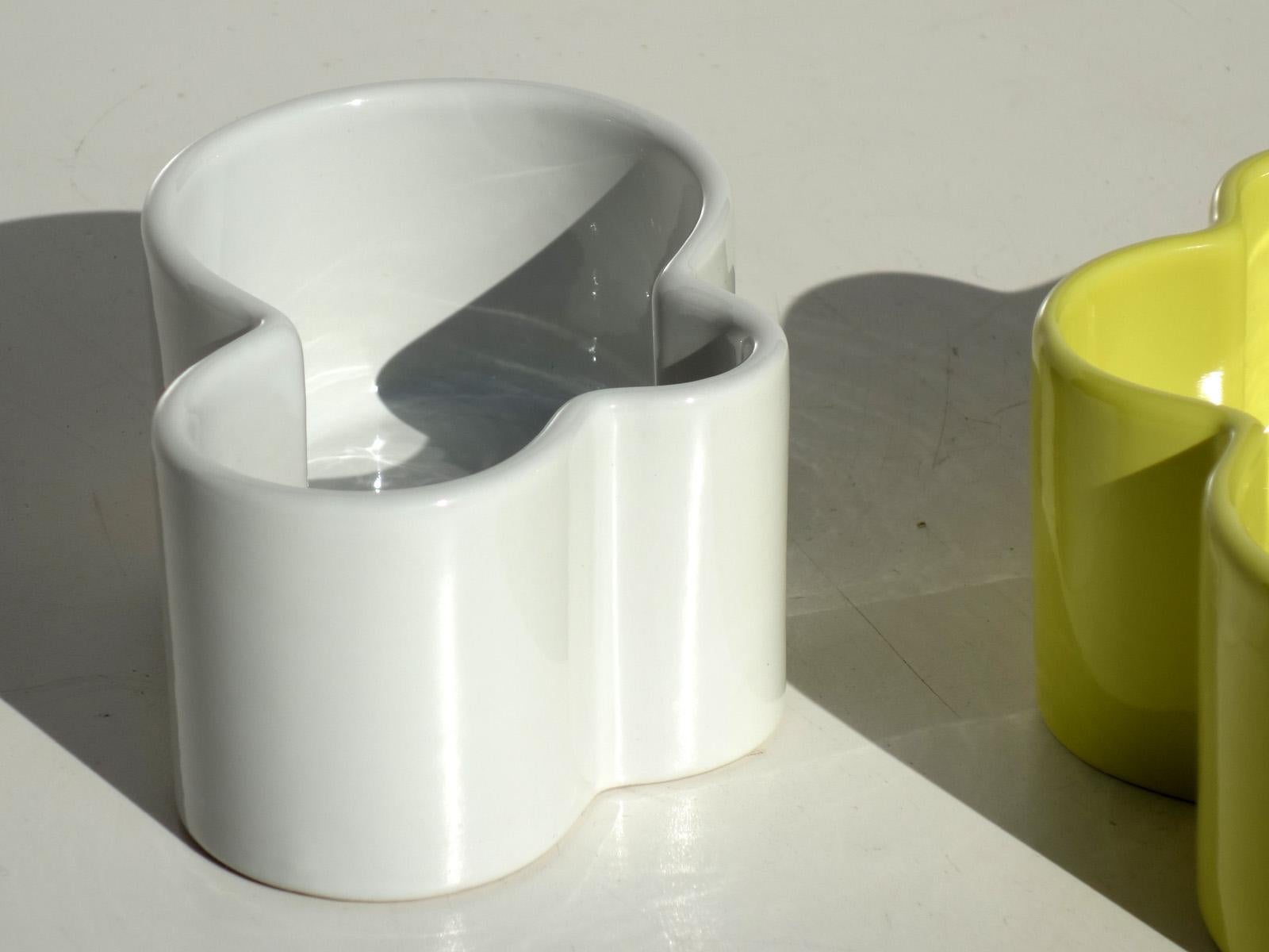 Mid-Century moderno Anni '60 di A. Mangiarotti per Brambilla Space Age It, Portacenere in ceramica di design in vendita