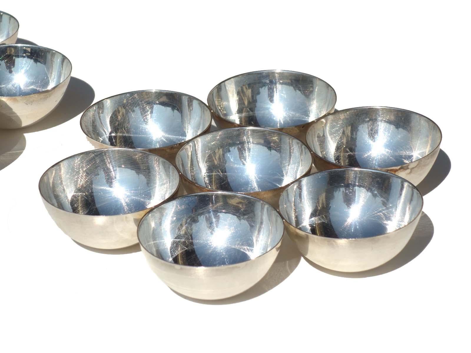 Mid-Century Modern 1960s by Lino Sabattini Italian Design Silver Metal Pair of Bowls For Sale