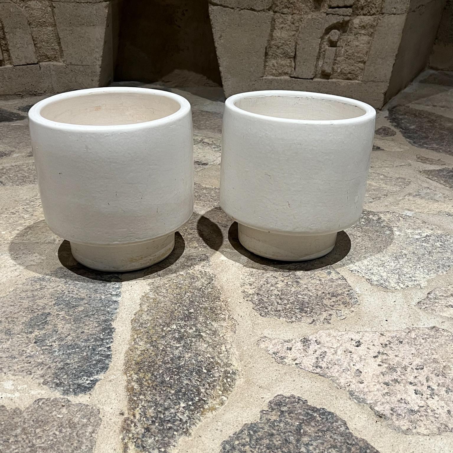 Mid-Century Modern 1960s Architectural Pottery White Planter Pots Footed Style of Lagardo Tackett