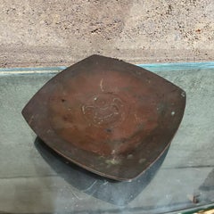 Plat californien en bronze des années 1960 avec cheval Design/One par Wah Ming Chang