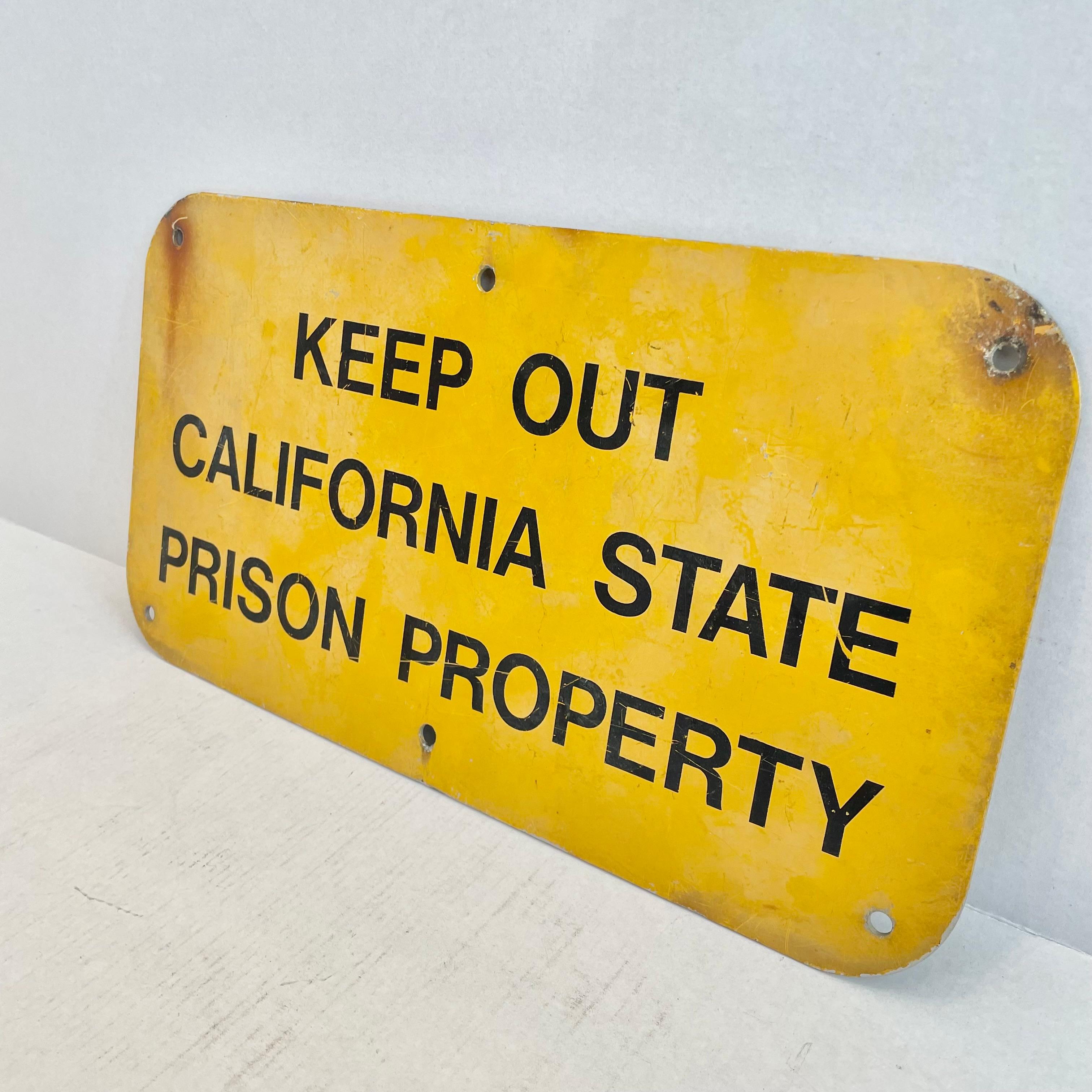 1960s California Prison Sign In Good Condition For Sale In Los Angeles, CA