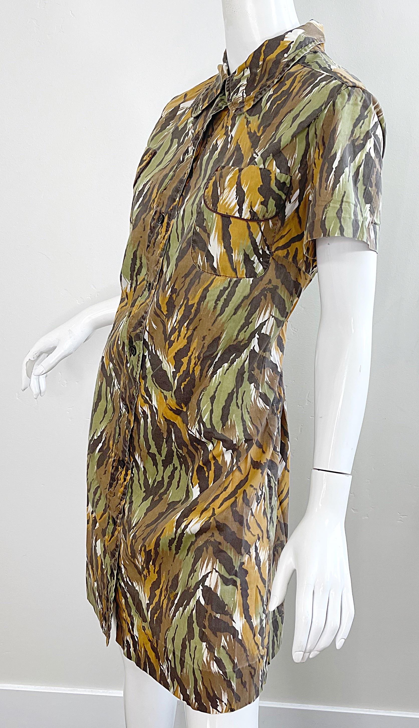 1960er Camouflage Großformatiges Vintage 60er Kurzarm-Shiftkleid aus Baumwolle mit kurzen Ärmeln im Angebot 5