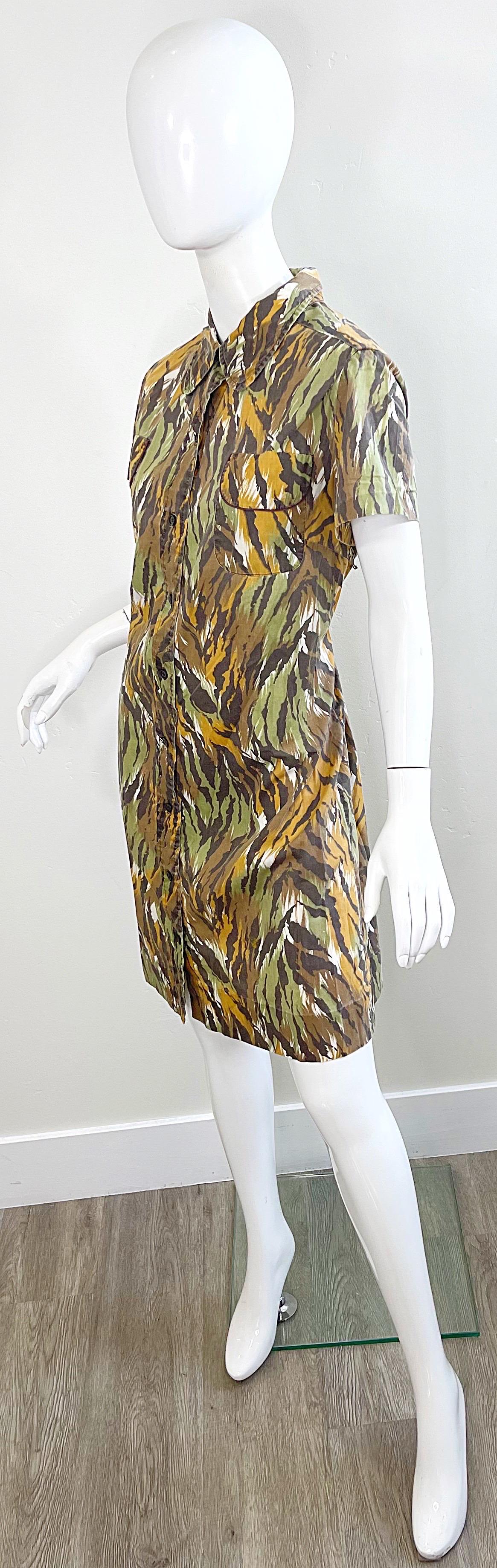1960er Camouflage Großformatiges Vintage 60er Kurzarm-Shiftkleid aus Baumwolle mit kurzen Ärmeln im Angebot 9