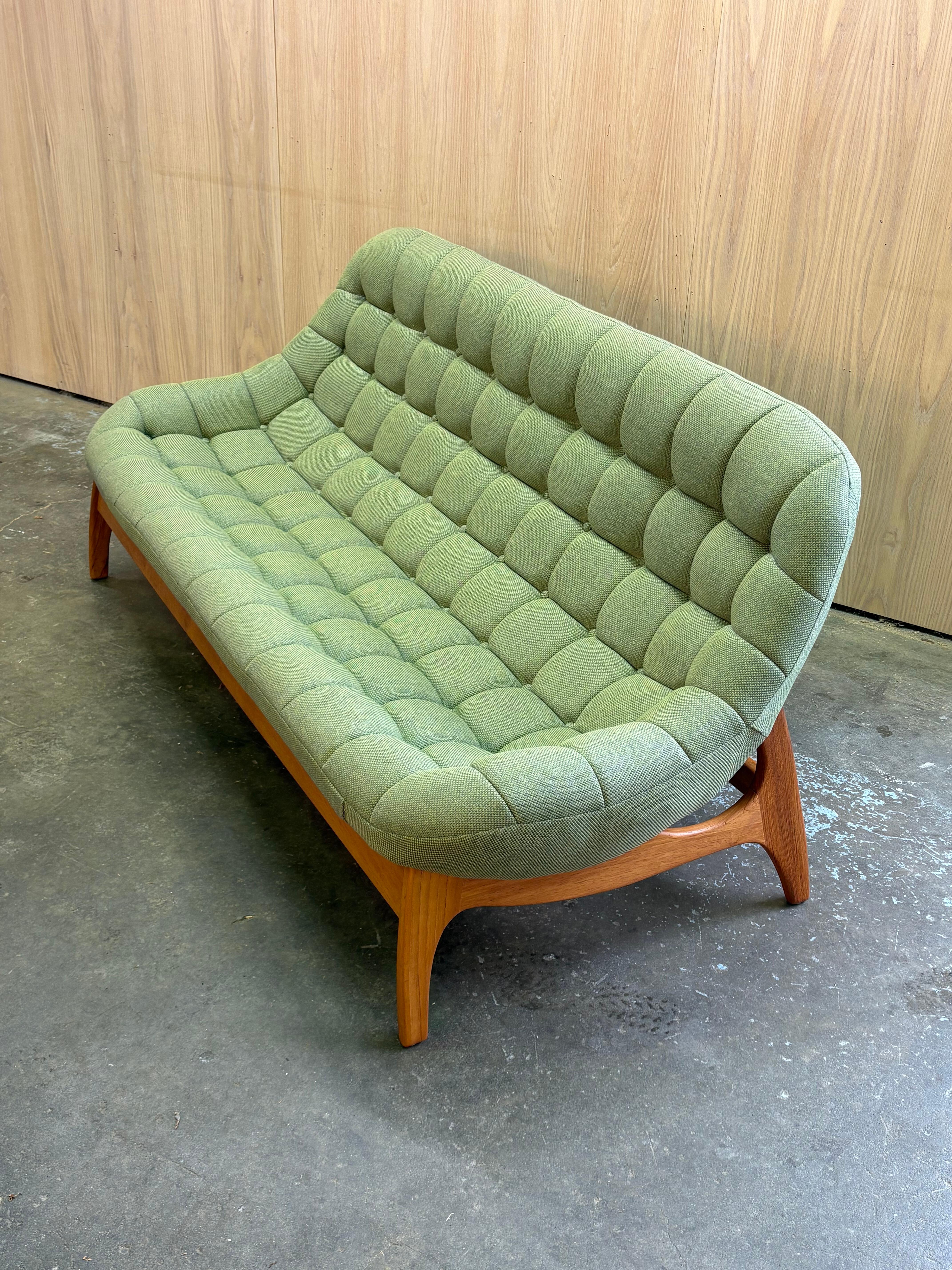 Mid-20th Century 1960s Canadian Teak “Scoop” Sofa by R Huber For Sale