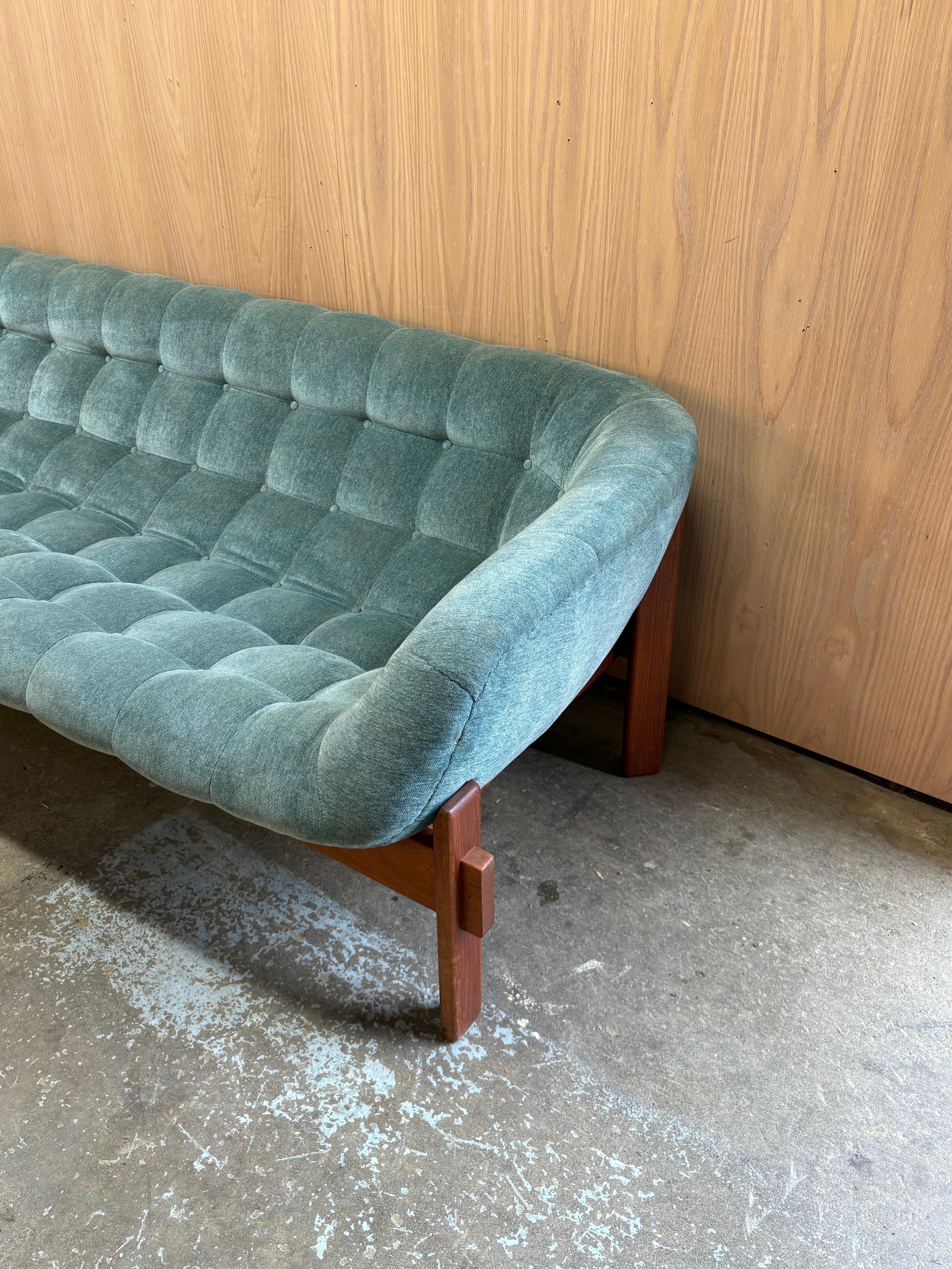 Mid-20th Century 1960s Canadian Teak Tub Sofa by R Huber