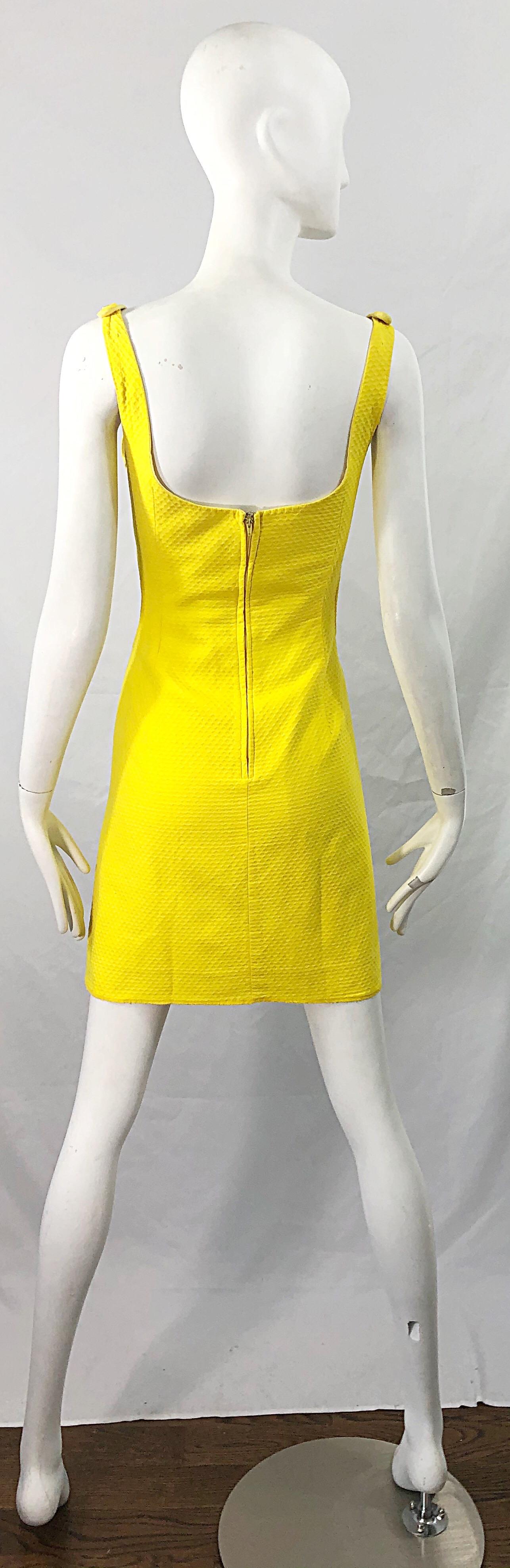 1960s Canary Yellow Cut - Out Honeycomb Cotton Vintage 60s A Line Dress 2