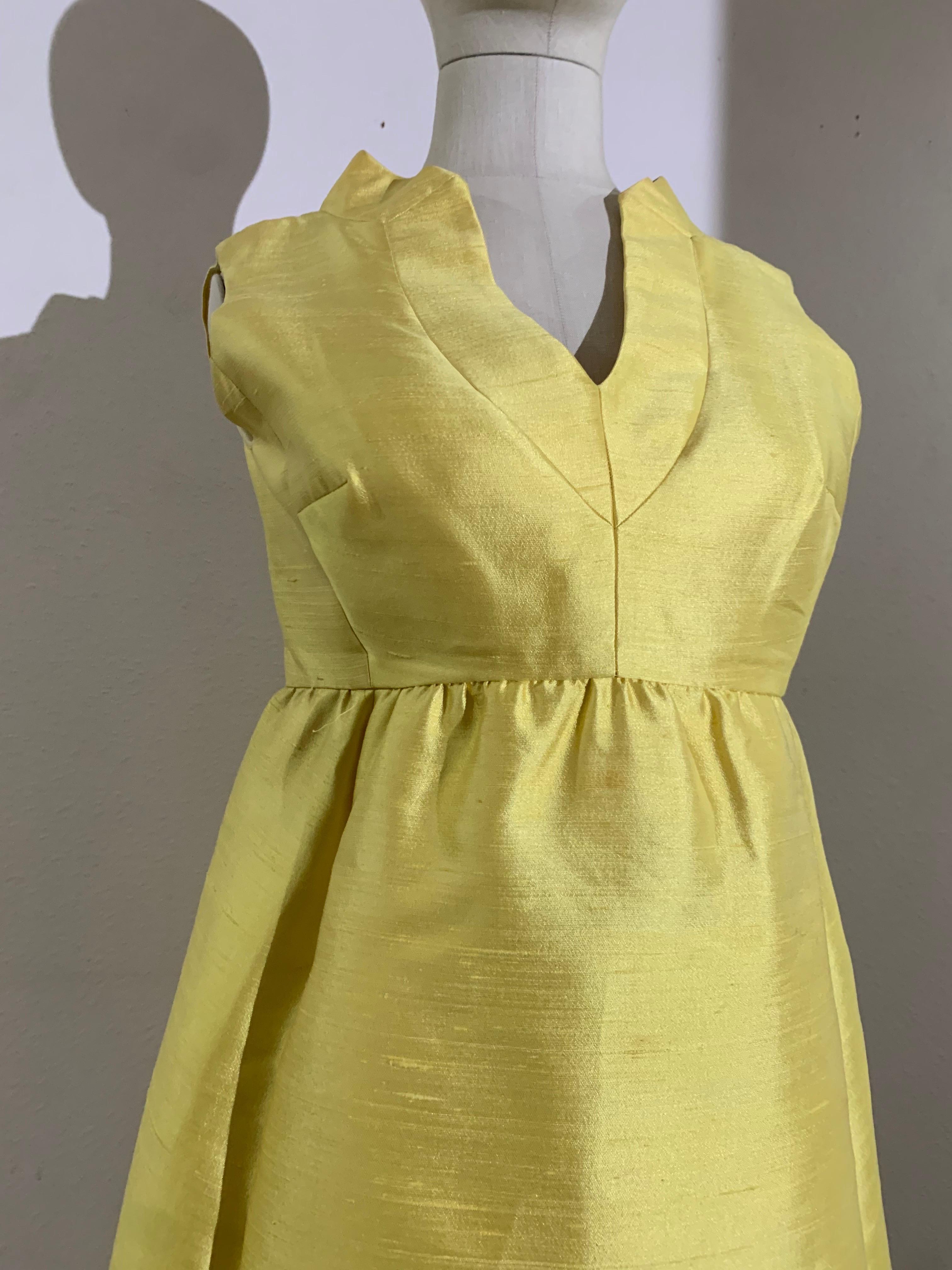 1960s Canary Yellow Silk Shantung Empire-Waist Sleeveless Cocktail Dress In Excellent Condition For Sale In Gresham, OR