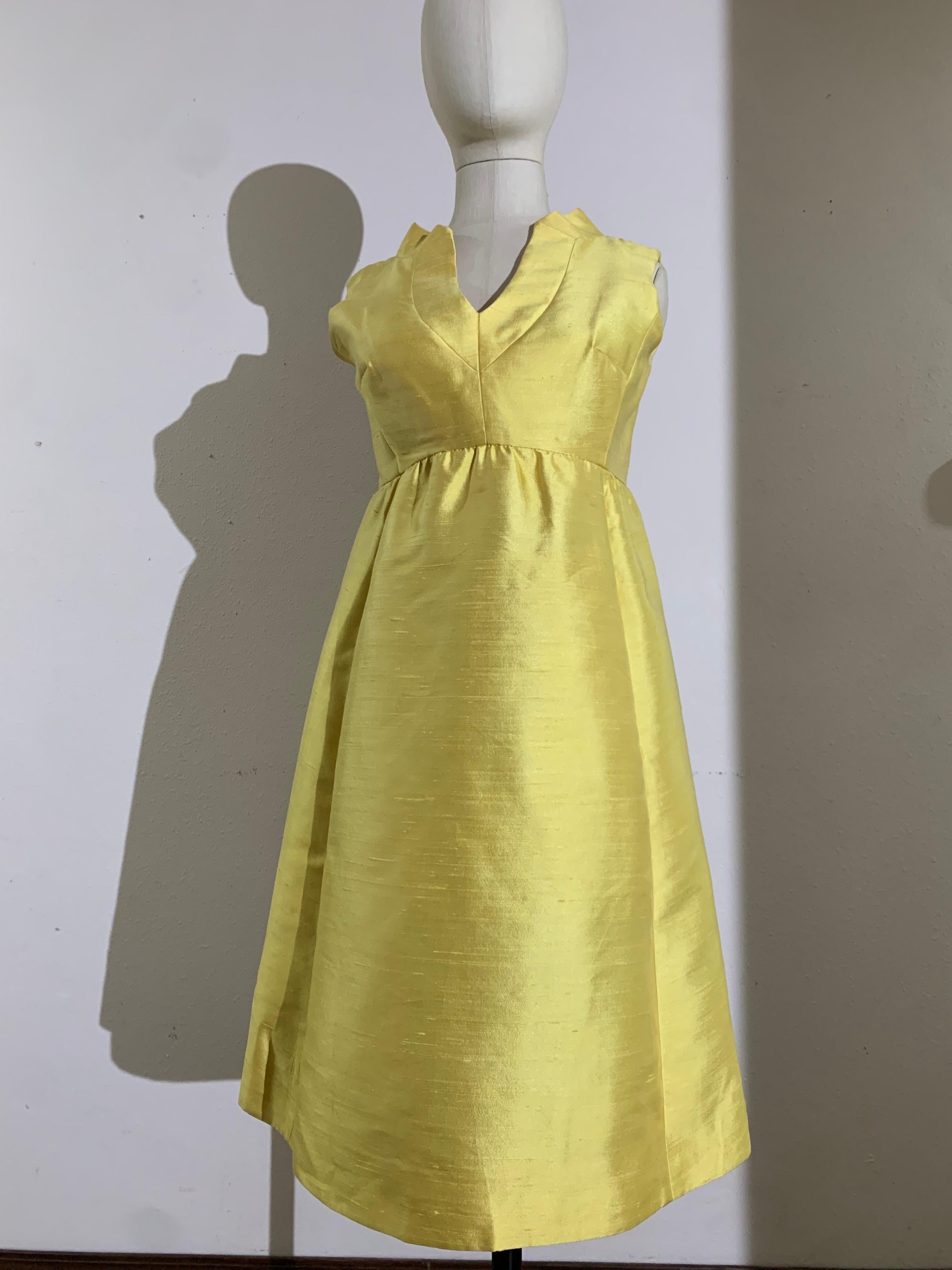 1960s Canary Yellow Silk Shantung Empire-Waist Sleeveless Cocktail Dress For Sale 3
