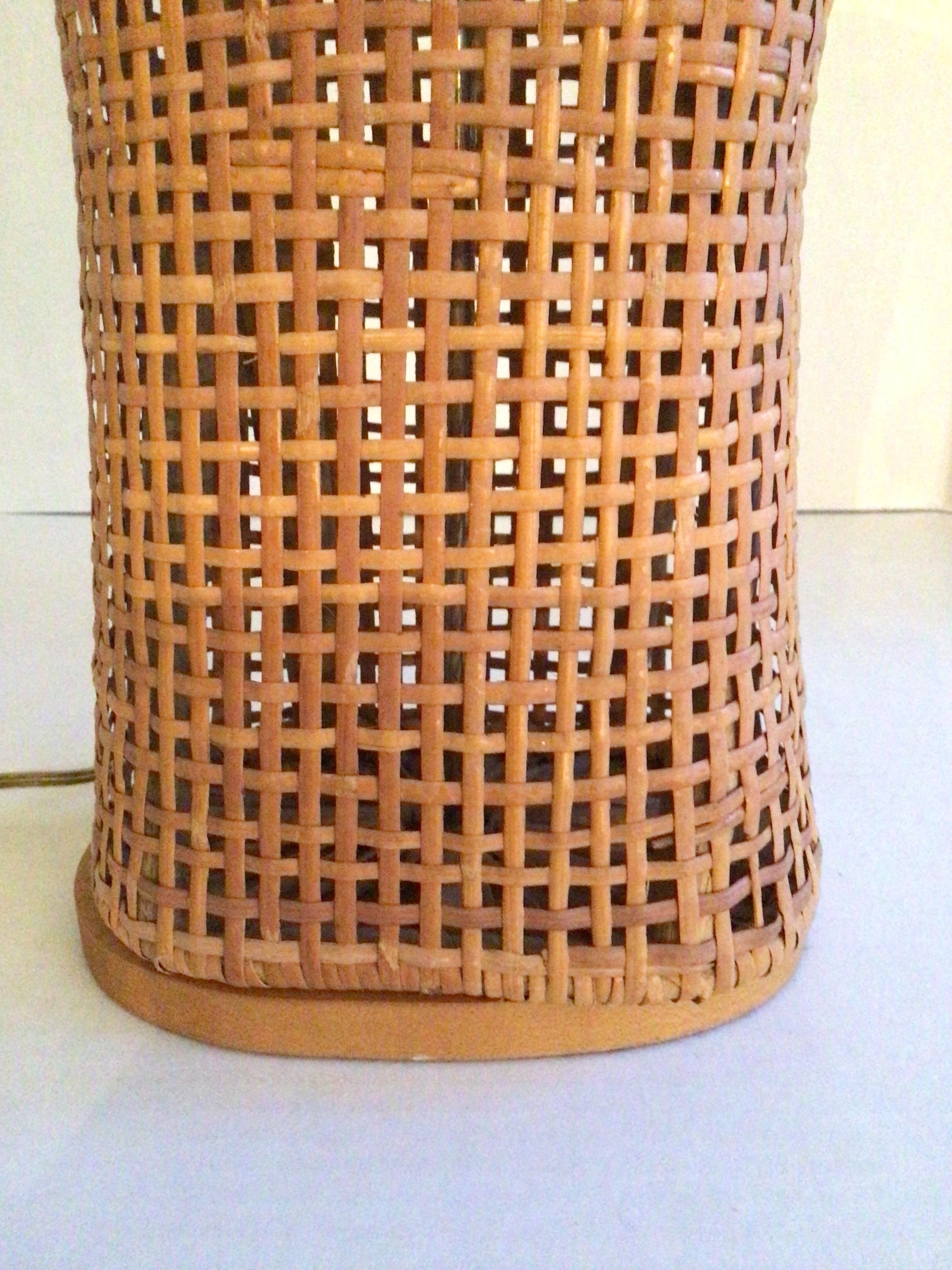 1960s Caned Table Lamp With Wood Top and Base For Sale 2
