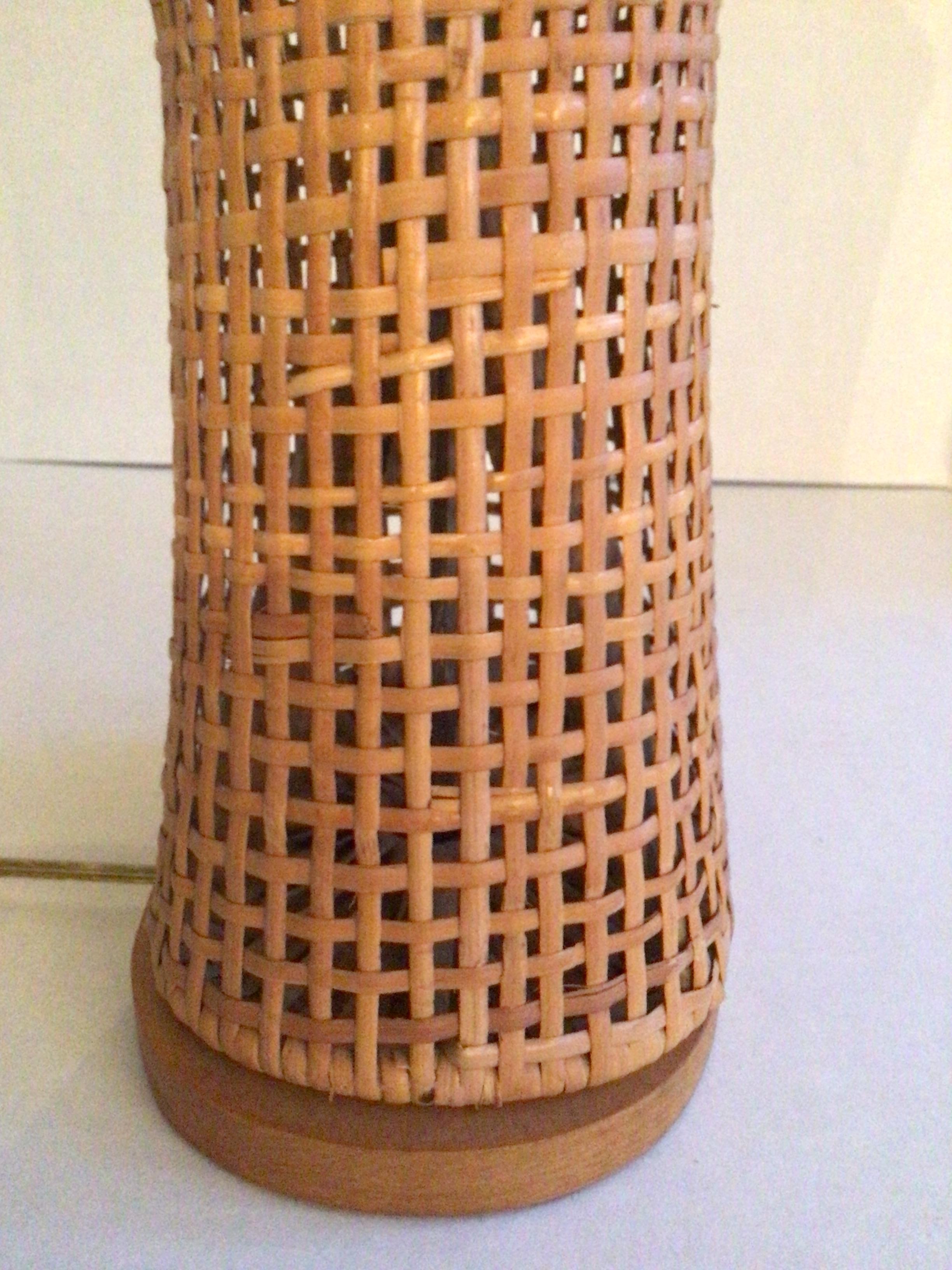 1960s Caned Table Lamp With Wood Top and Base For Sale 4