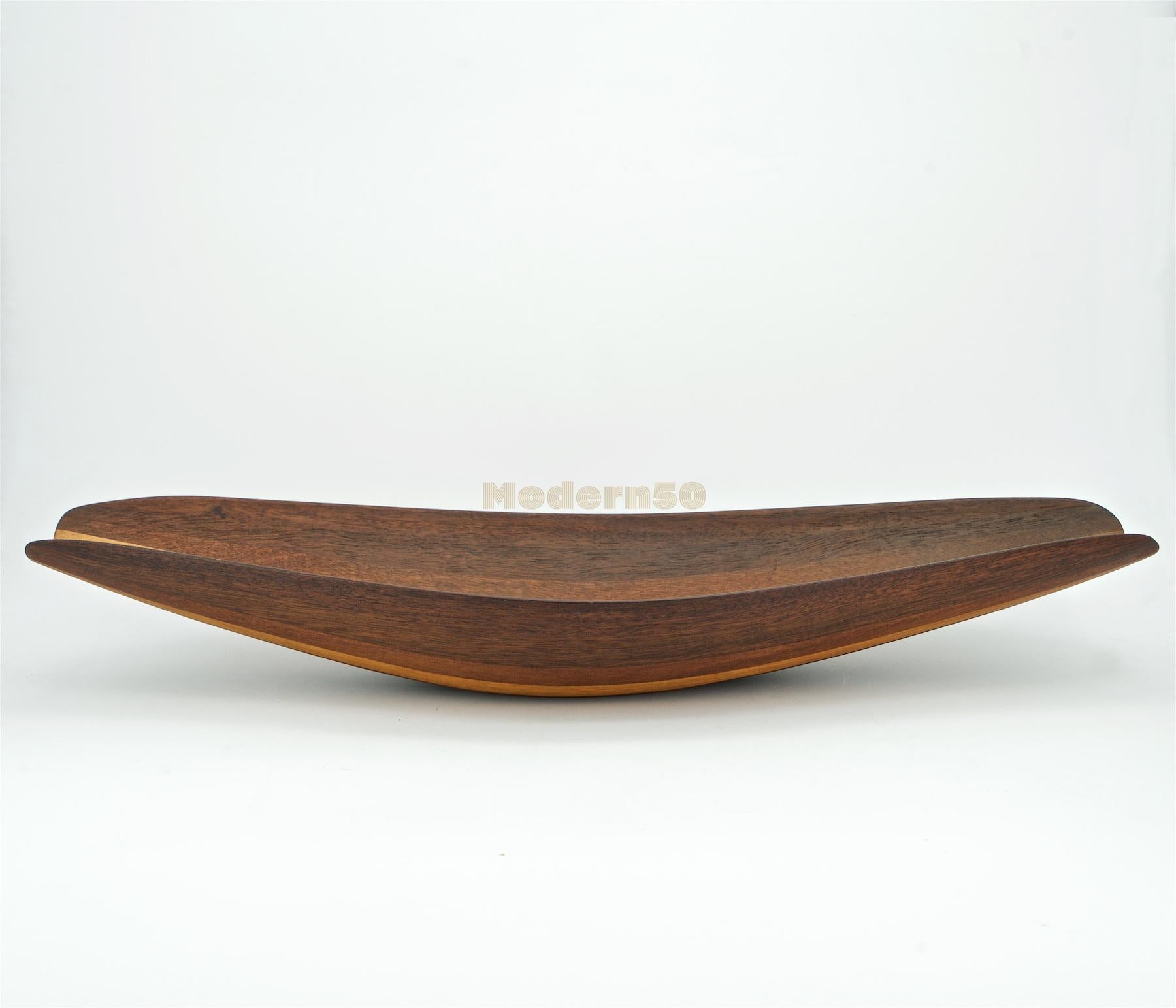 Mid-20th Century 1960s Canoe Bowl American Studio Craft Woodworkers Banana CabinModern Craftsman For Sale