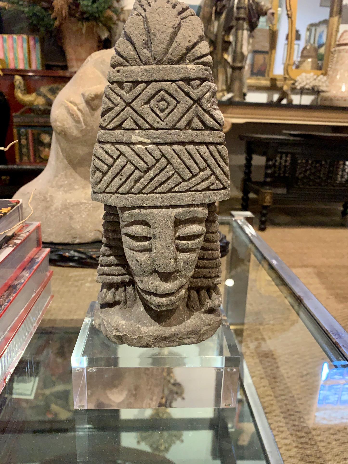 Acrylique God Aztec Canteru Moyen des années 1960 en vente