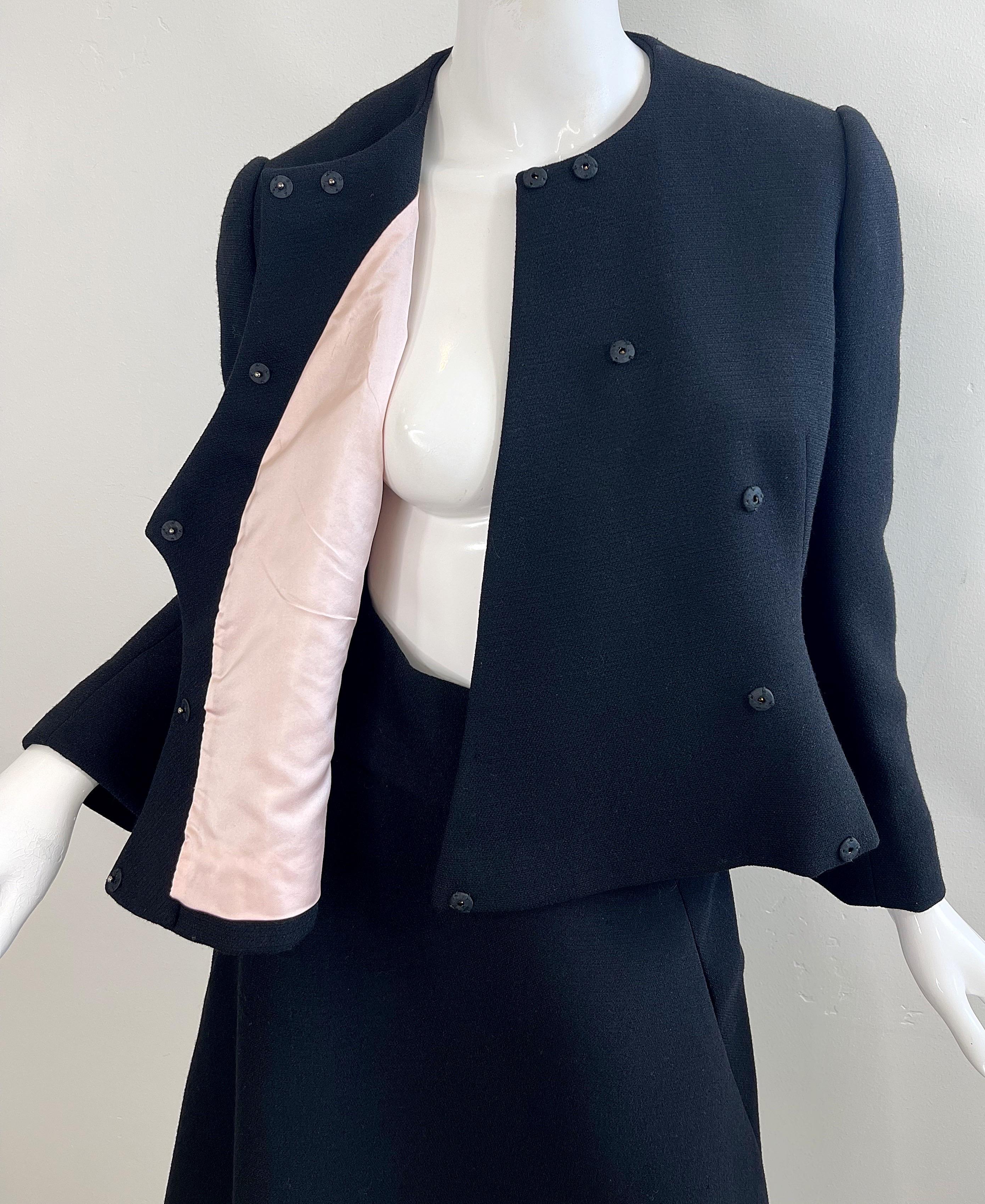 1960er Cardinali Couture Schwarz Wolle Einzigartiger Vintage A - Linie 60er Jahre Rock Anzug Jacke aus Wolle Damen im Angebot