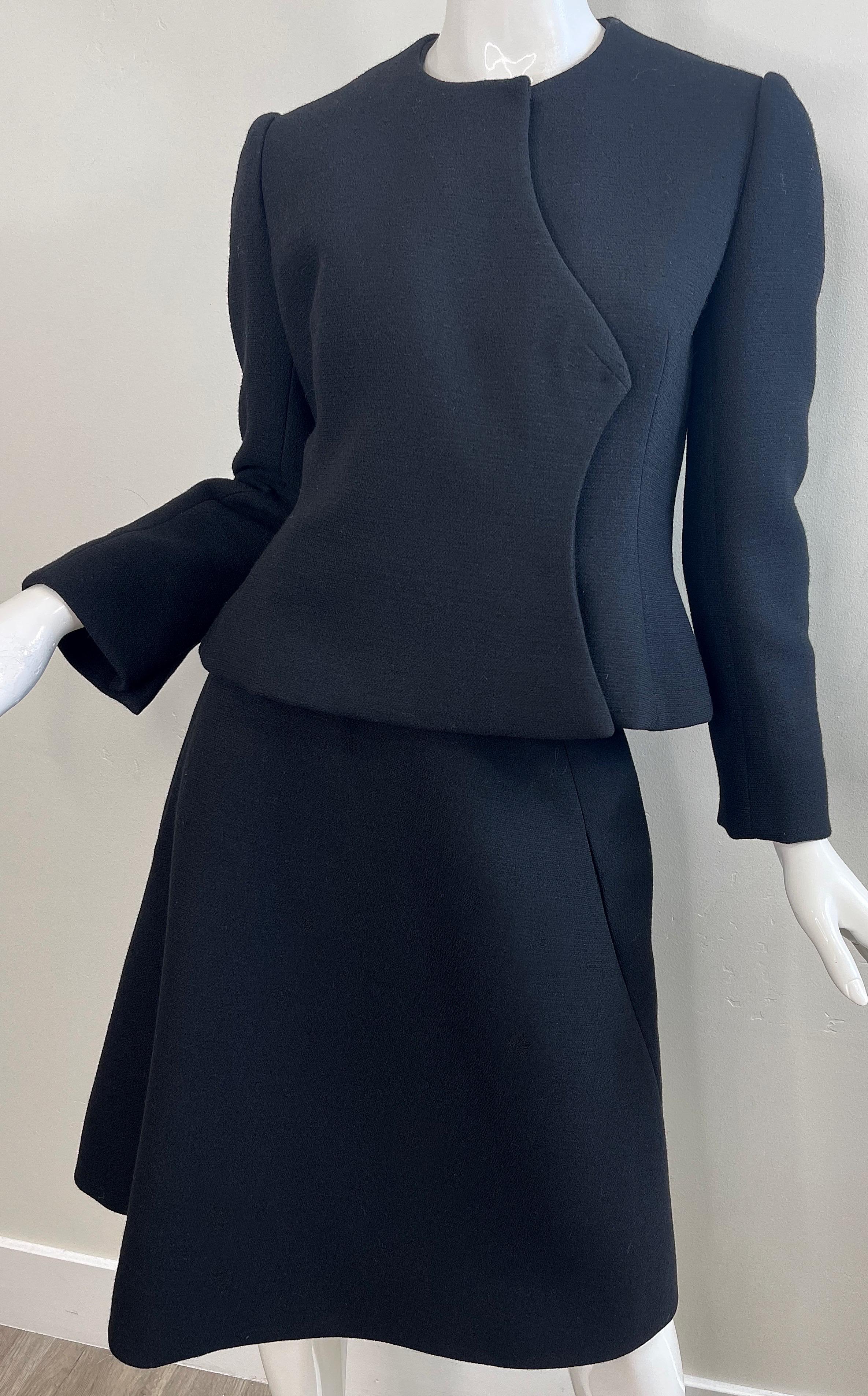 1960s Cardinali Couture Black Wool Unique Vintage A - Line 60s Skit Suit Jacket For Sale 3