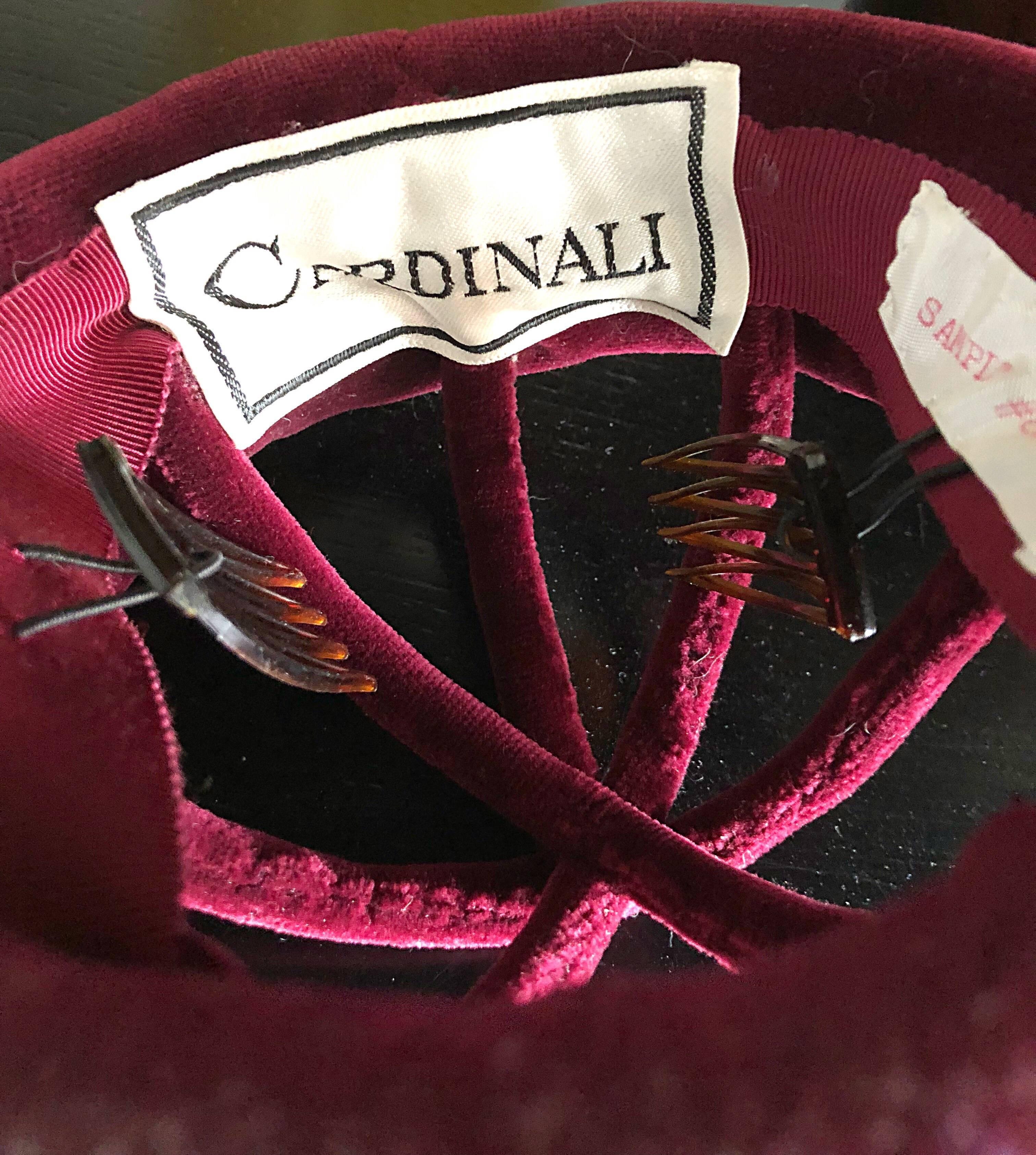 1960s Cardinali Original Sample Burgundy Maroon Avant Garde Velvet 60s Cage Hat In Excellent Condition For Sale In San Diego, CA