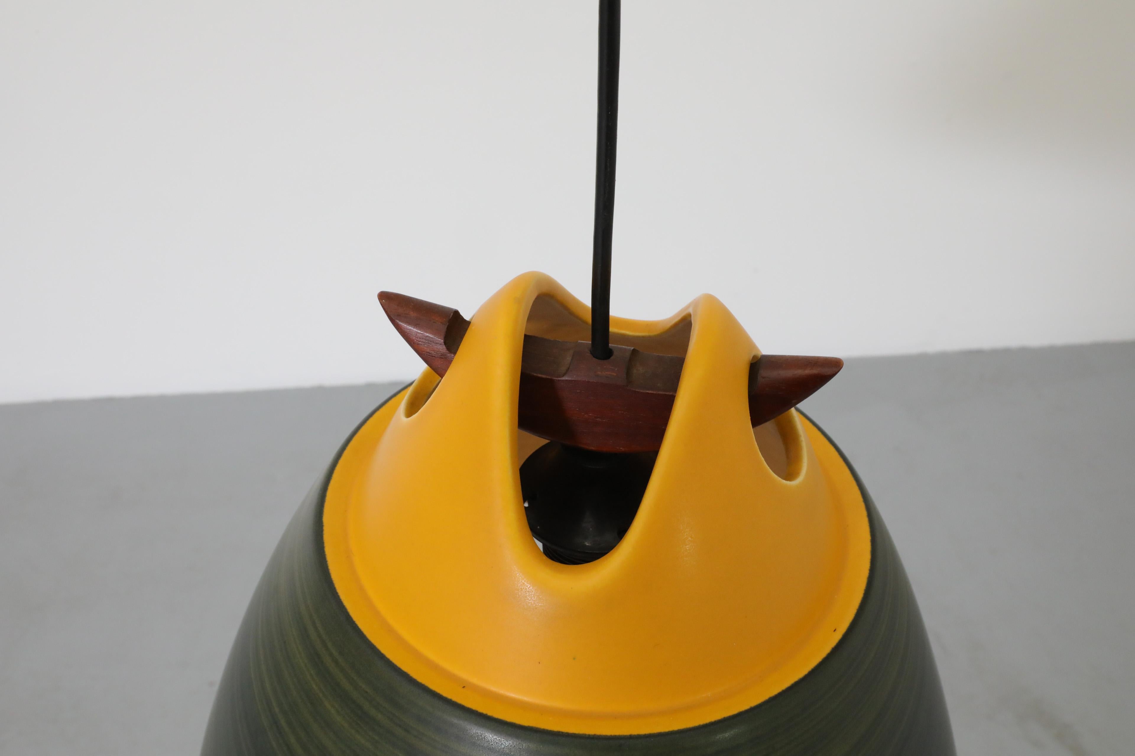 1960's Cari Zalloni for Steuler-Keramik Yellow and Green Ceramic Ceiling Pendant For Sale 4