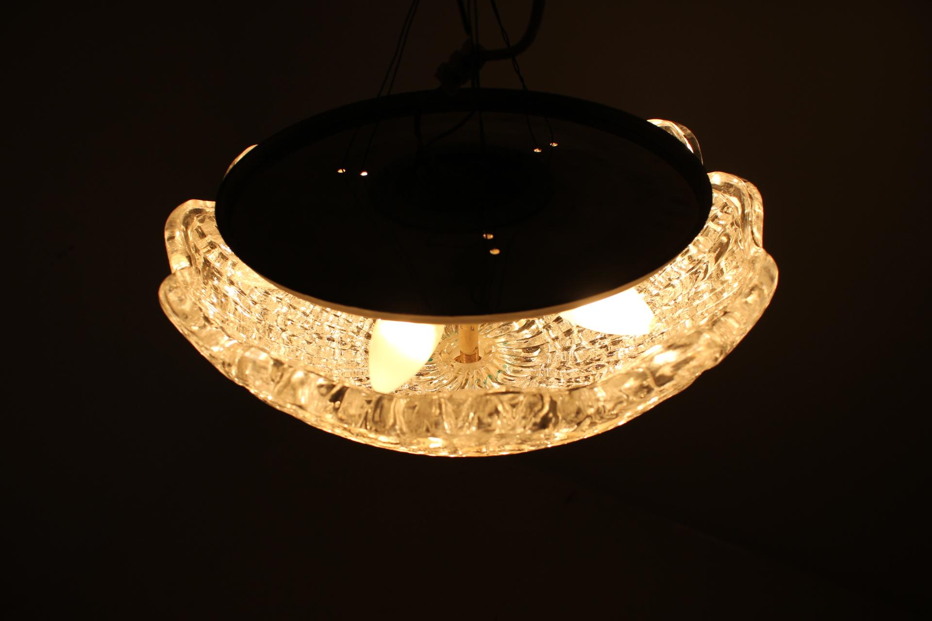 1960s Carl Fagerlund for Orrefors Glass Pendant Lamp 4