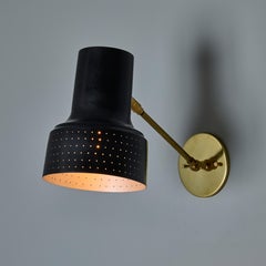 Carl Thore Perforierte Wandleuchte aus Schwarz und Messing, 1960er Jahre