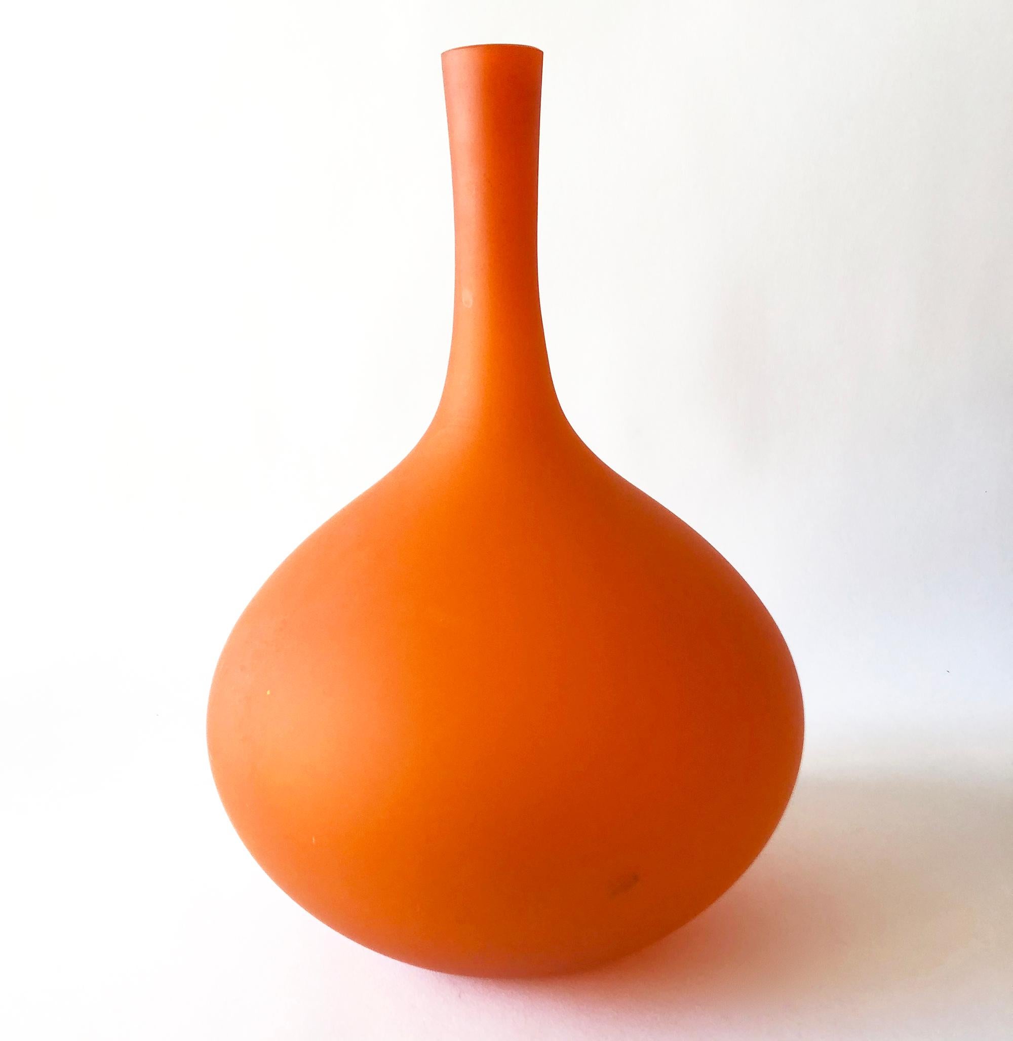 Satinato blown glass vase created by the Carlo Moretti glass company Murano, Italy. Vase measures 11.5