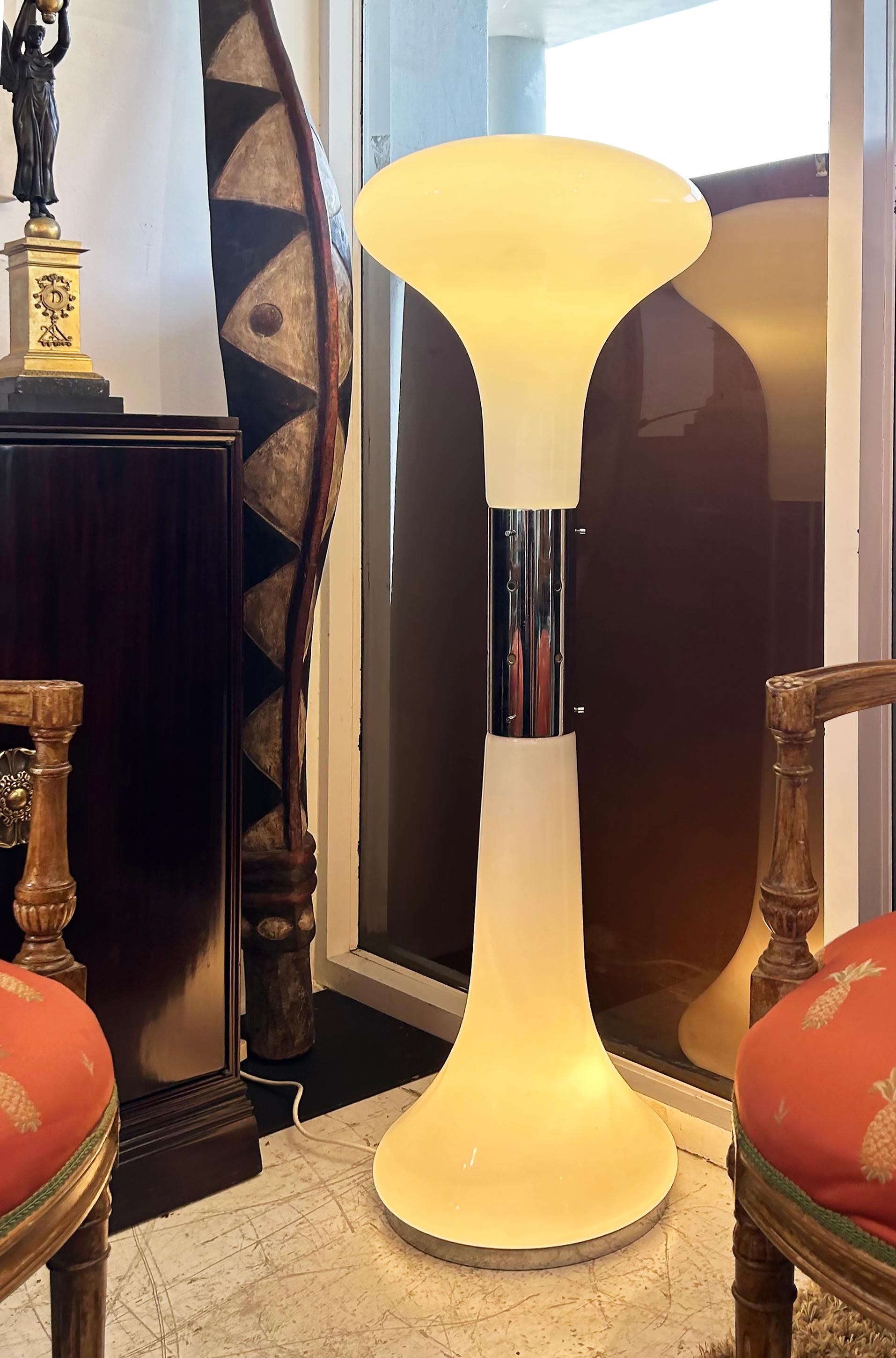 Lámpara de pie de cristal de Murano Carlo Nason IVR Mazzega de los años 60, en acero inoxidable Moderno de mediados de siglo en venta